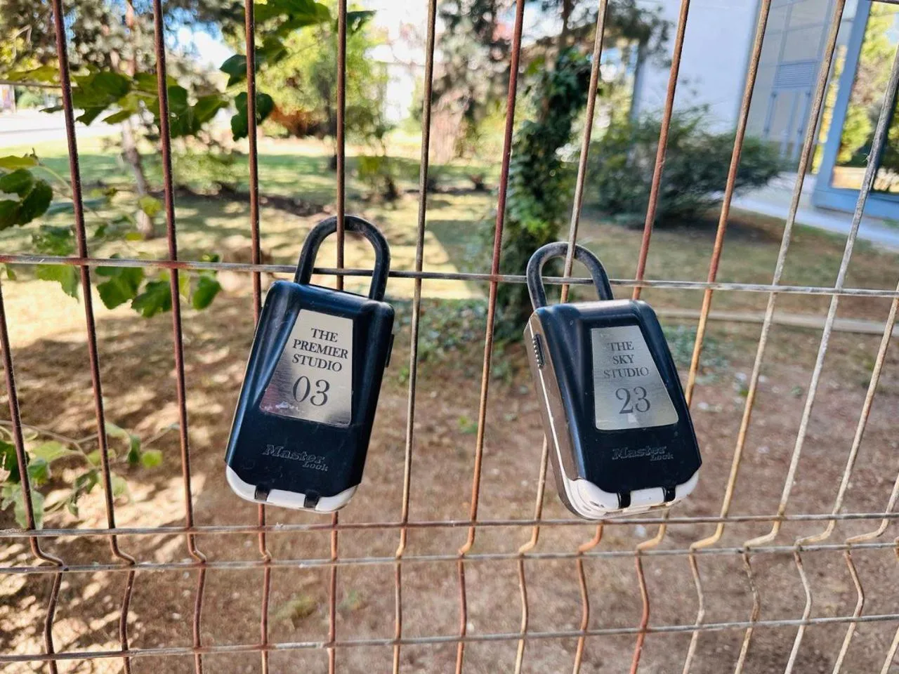 Property building in Riviera Studios