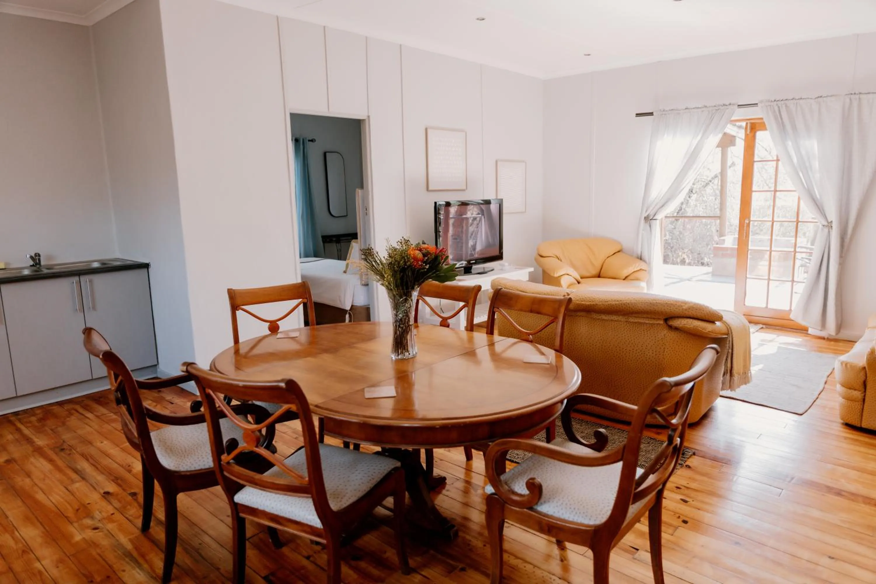 Chandelier Game Lodge