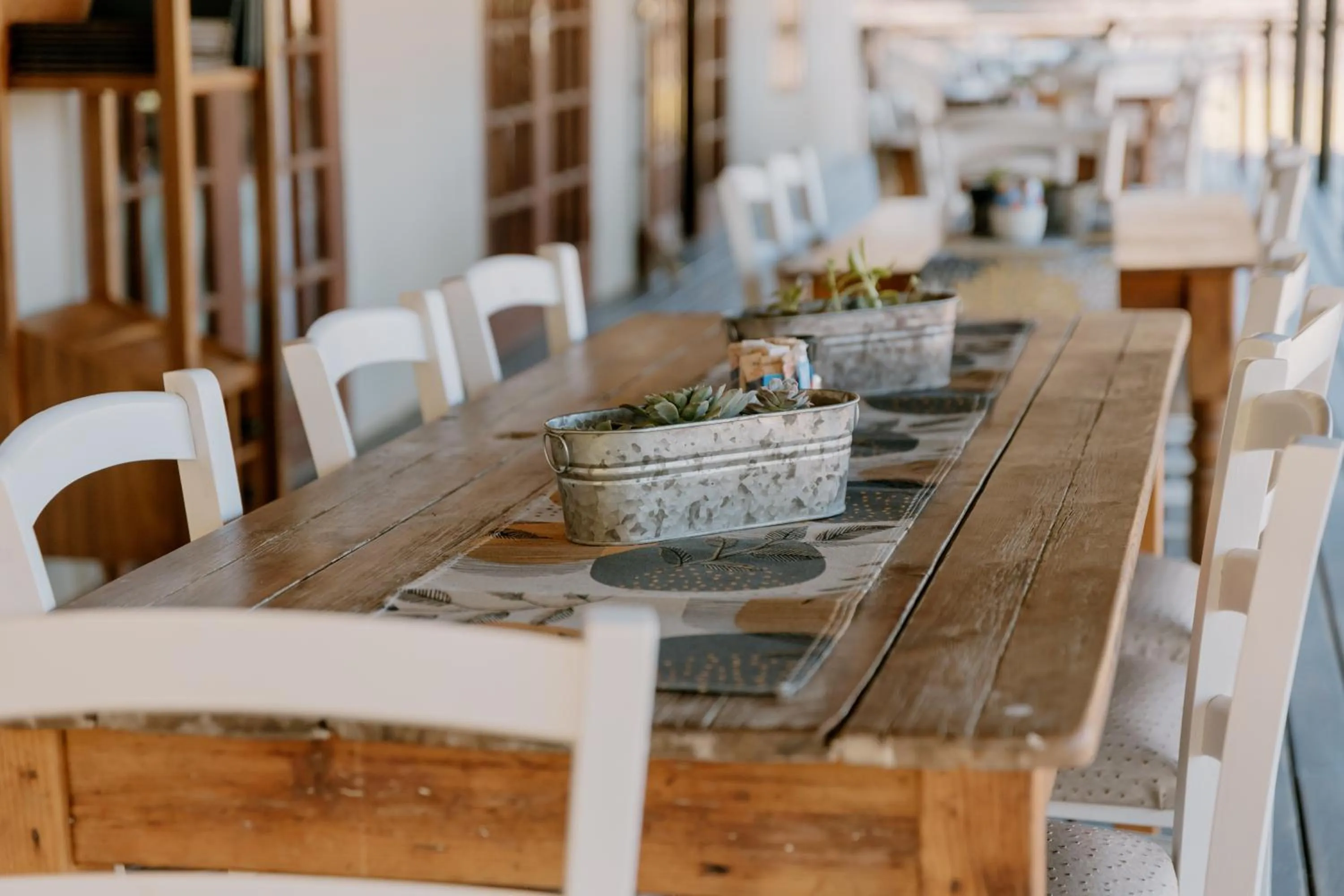 Restaurant/places to eat in Chandelier Game Lodge