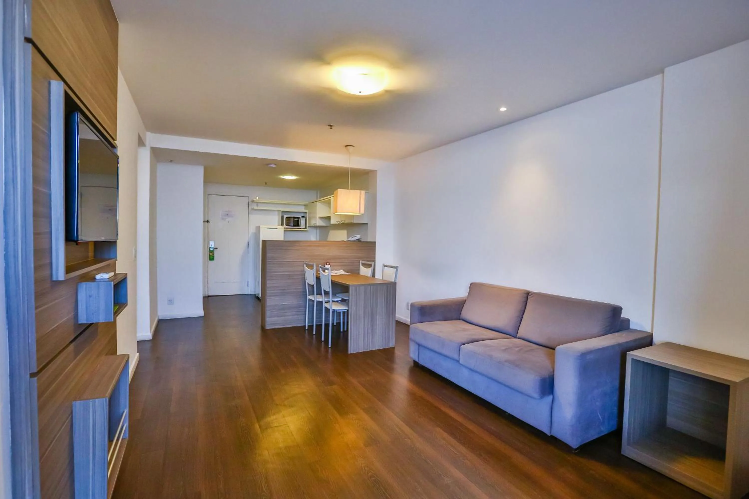 Living room in Hotel Orizzonte Niteroi by Atlantica