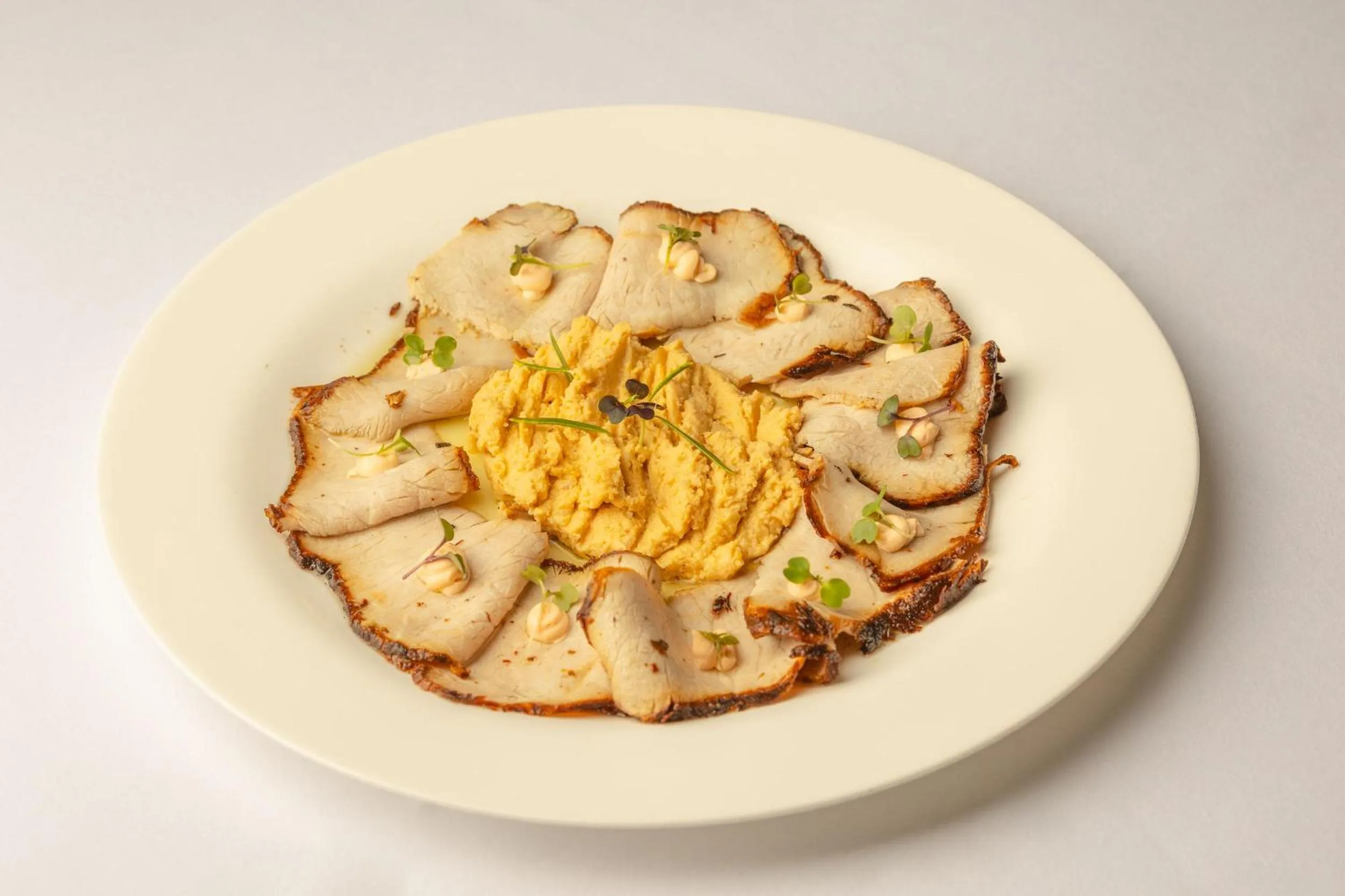 Restaurant/places to eat in Hotel Viura