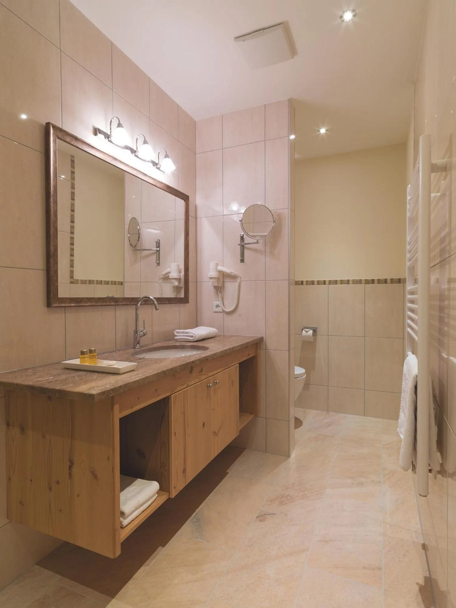 Shower in Alpenresort Fluchthorn