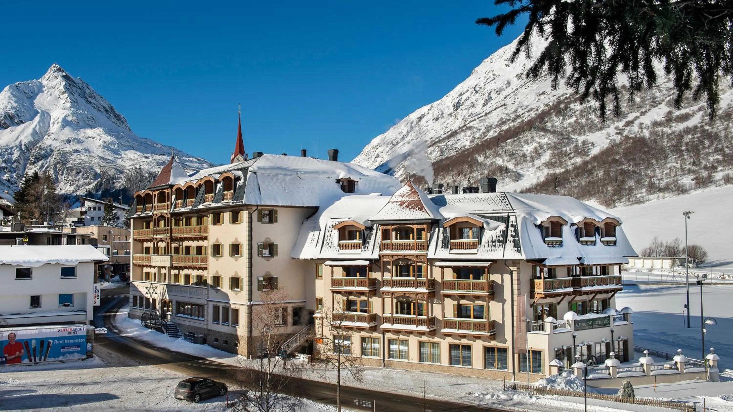 Property building in Alpenresort Fluchthorn