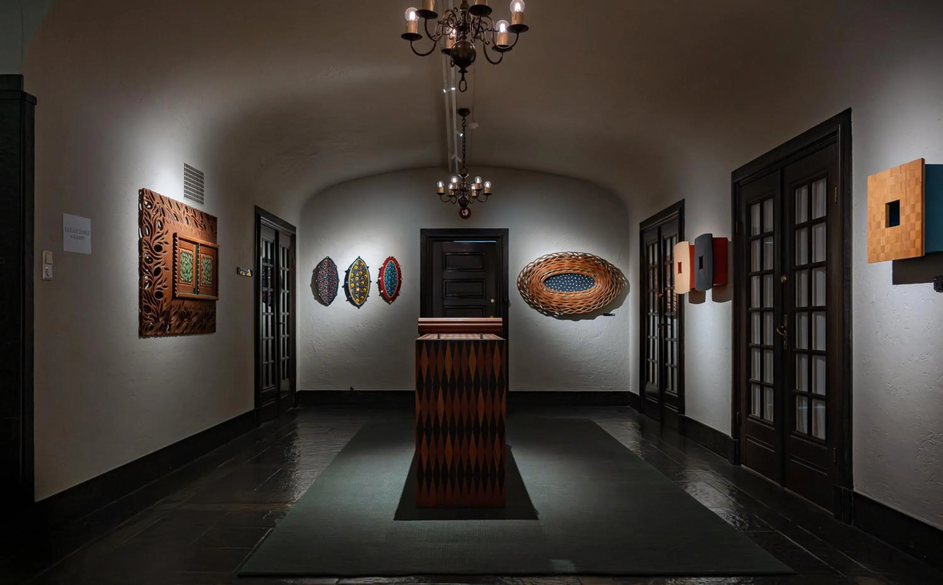 Decorative detail in Grand Hotel Terminus