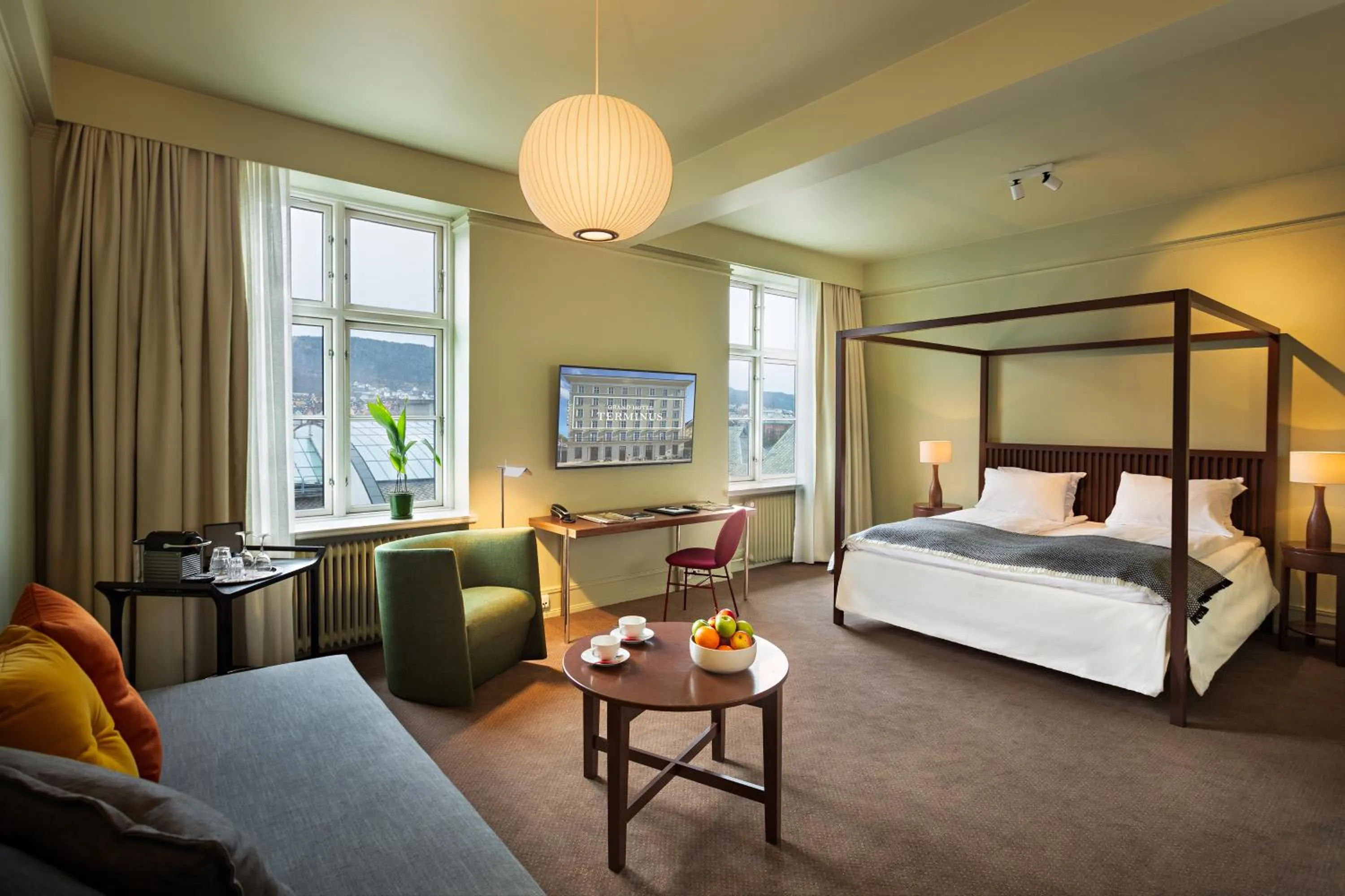 Bed in Grand Hotel Terminus