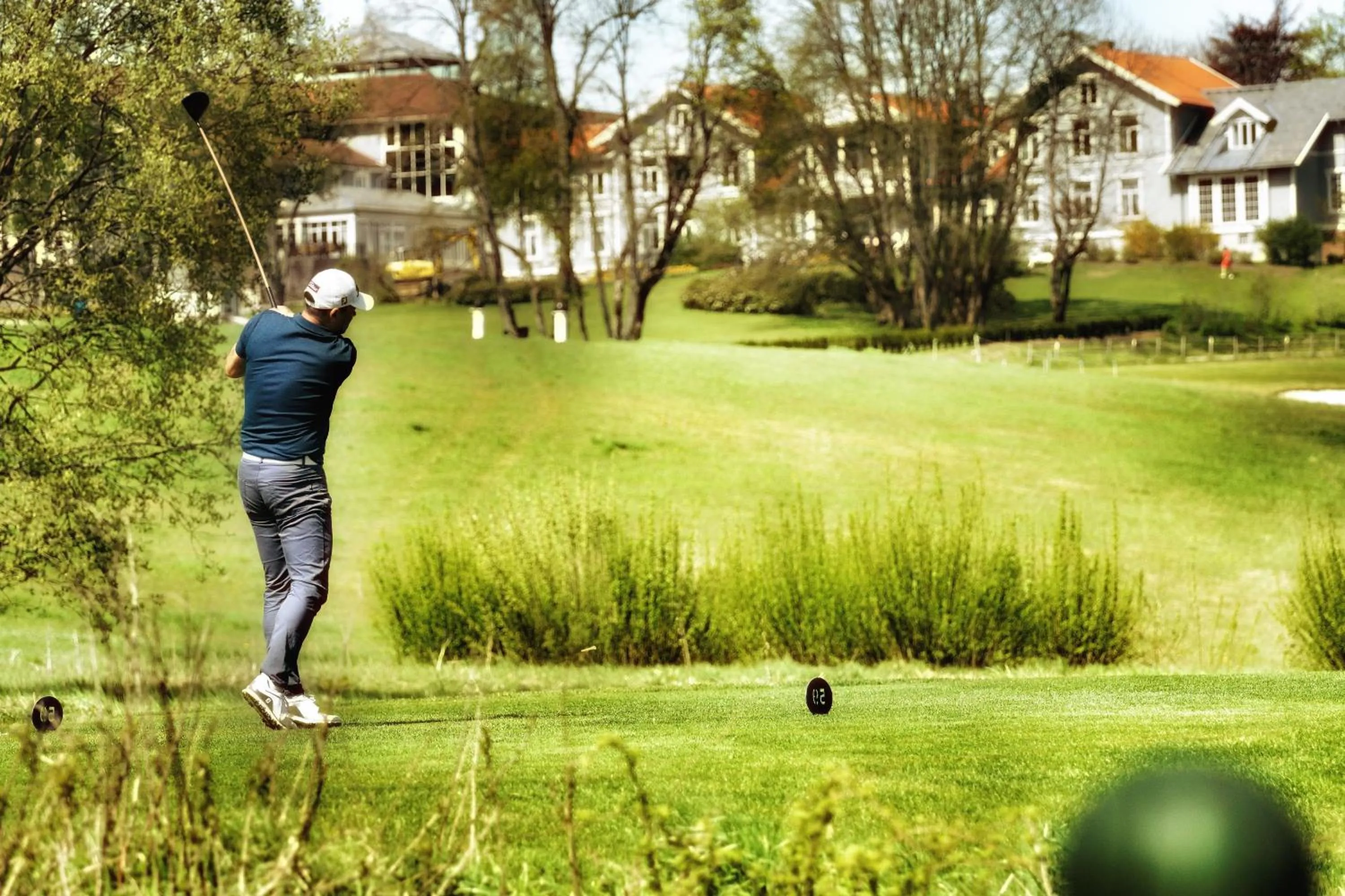 Golfcourse in Losby Gods Manor