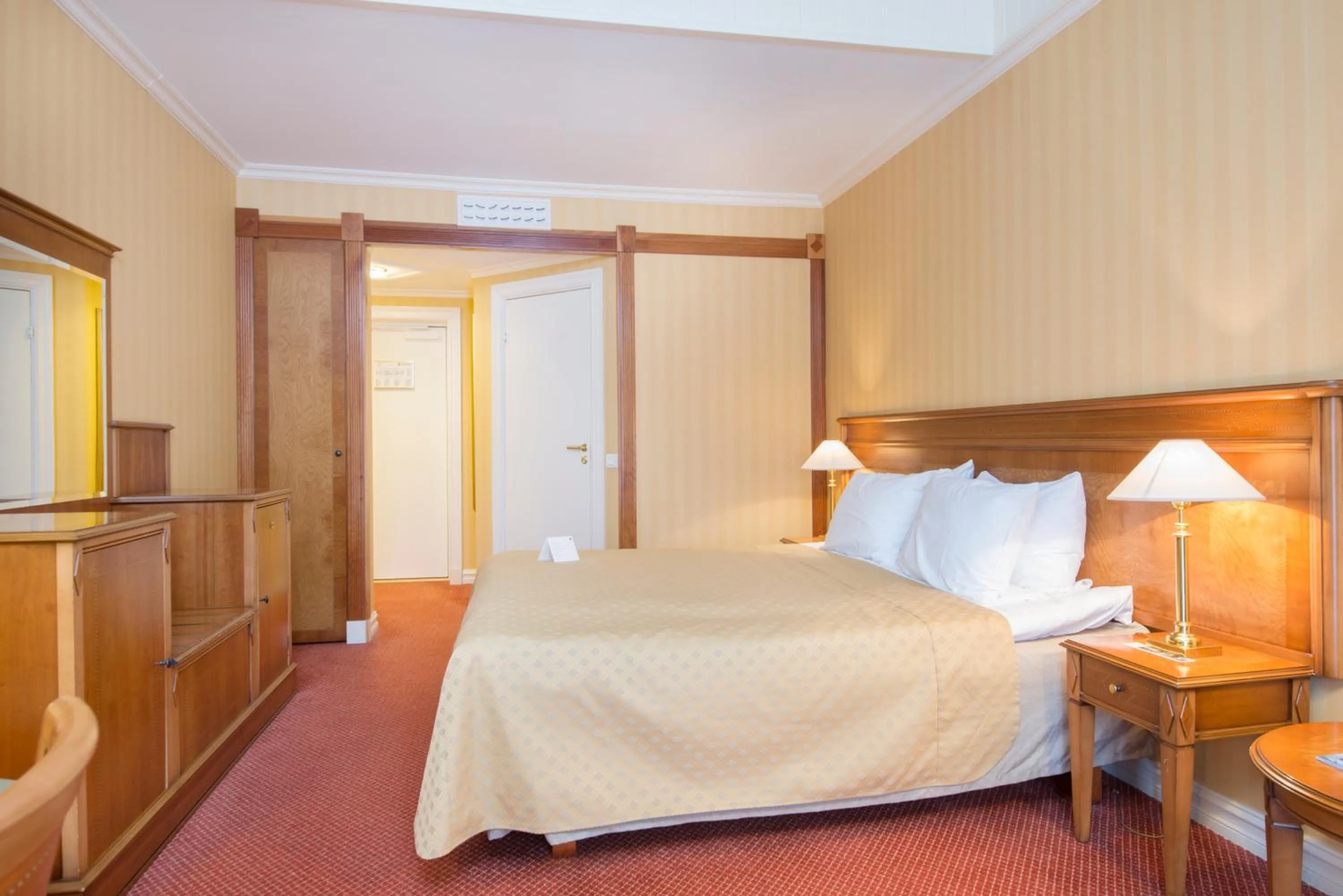 Bed in Losby Gods Manor