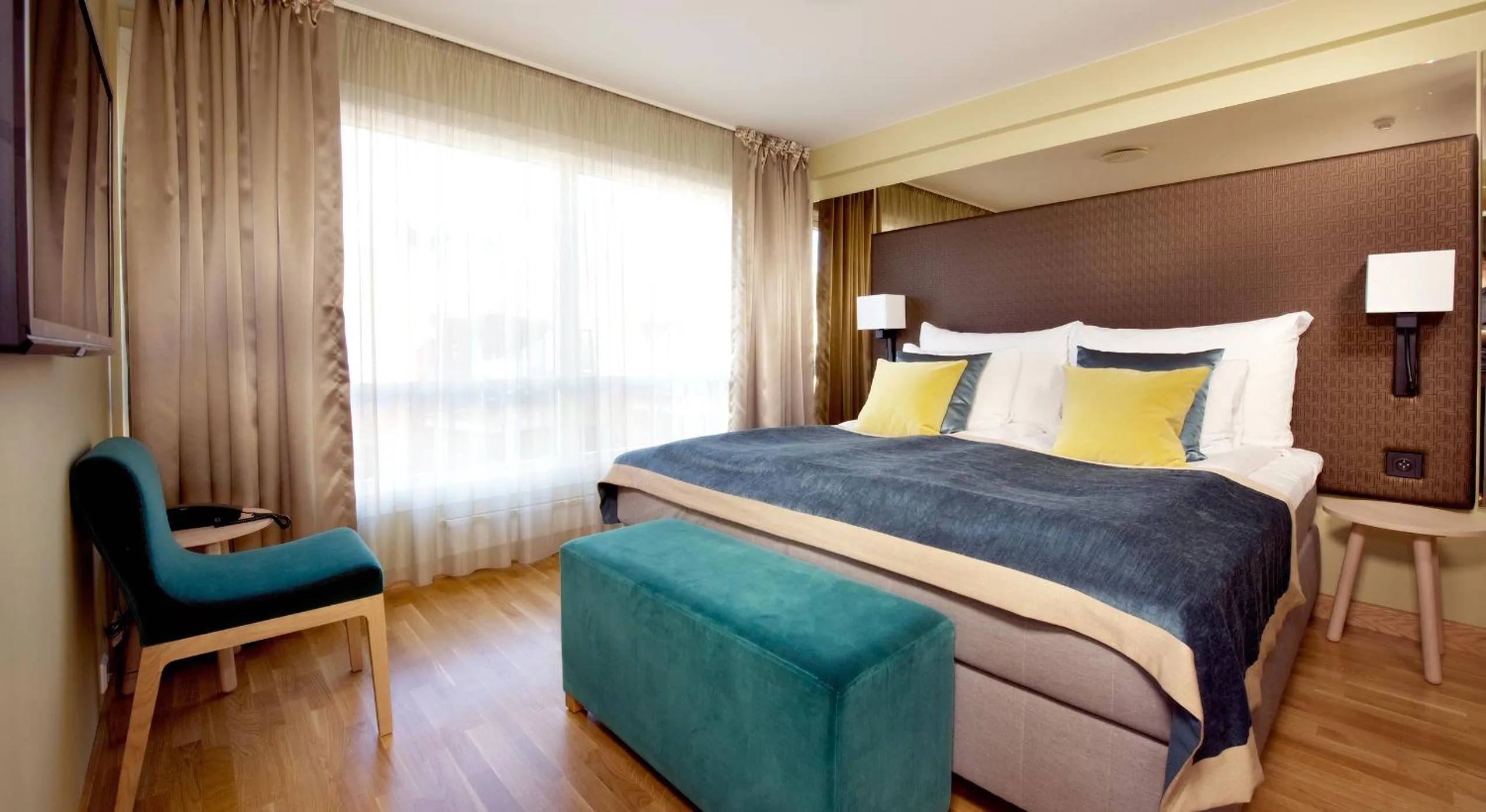 Bed in Clarion Collection Hotel Bryggeparken