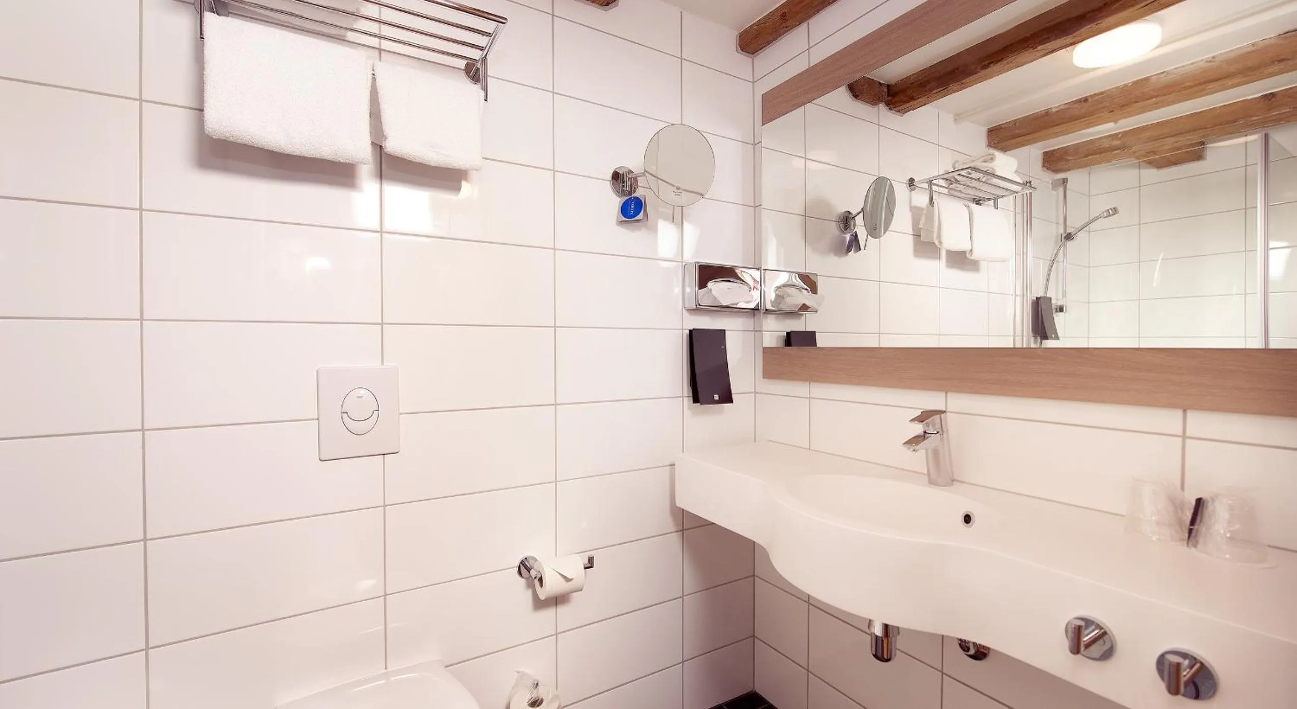 Bathroom in Clarion Collection Hotel Bryggeparken