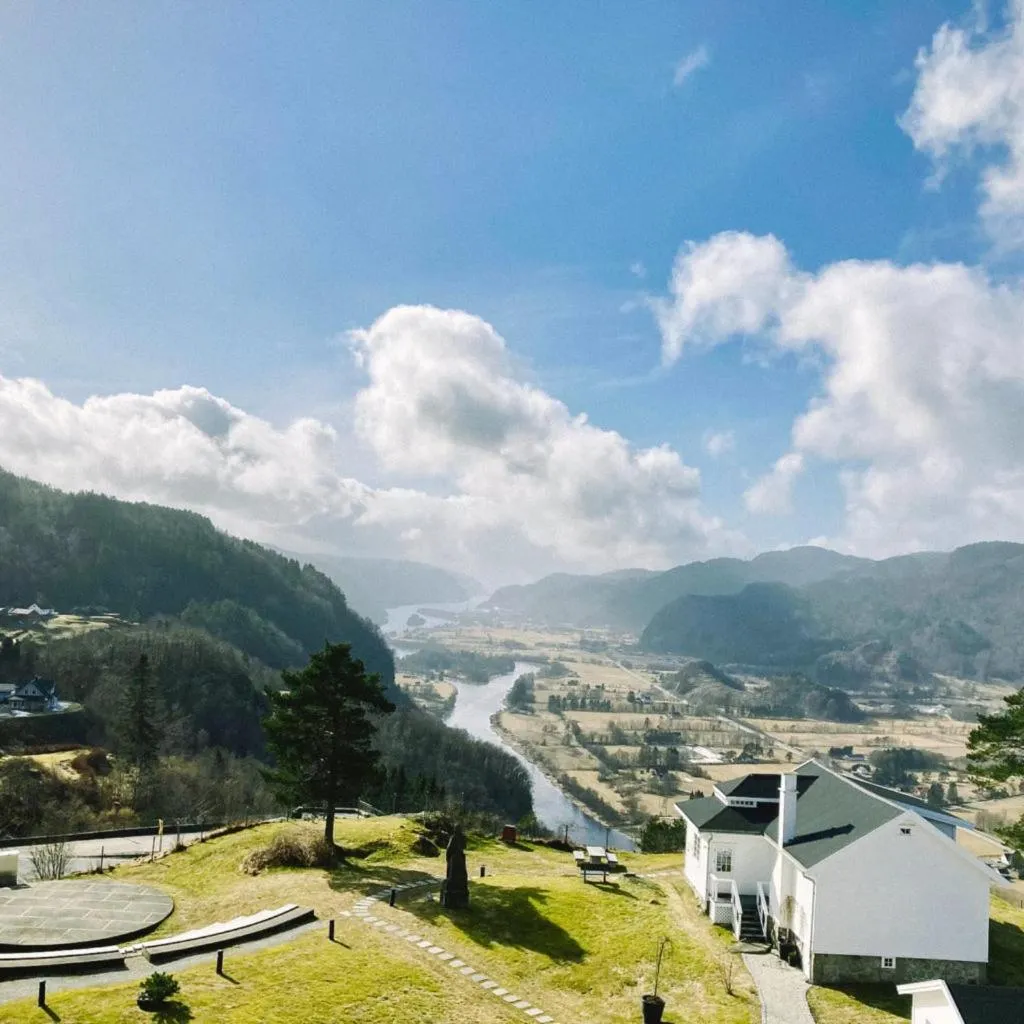 Mountain view in Utsikten Hotell Kvinesdal - Unike Hoteller