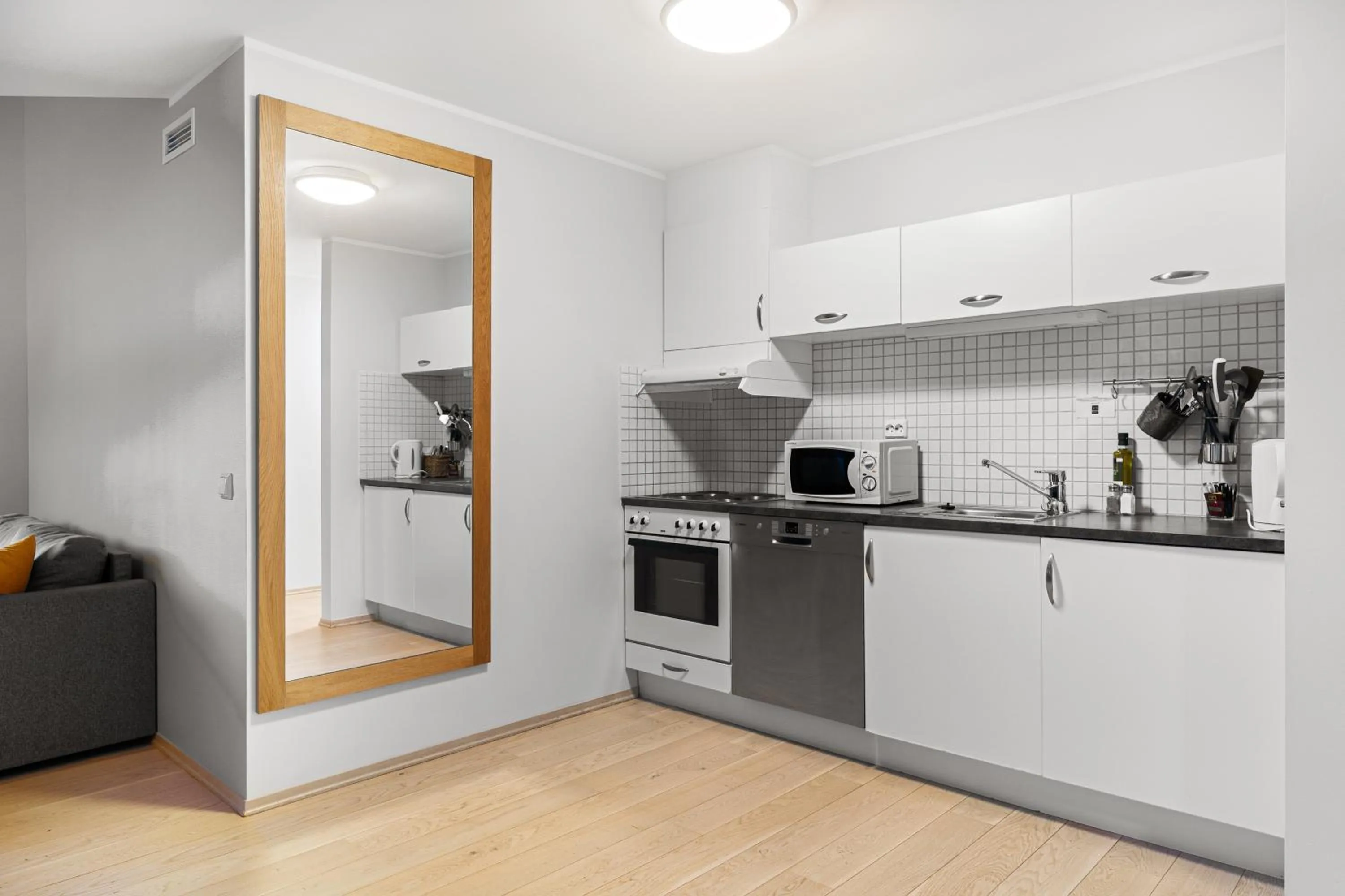 Coffee/tea facilities in Enter City Hotel