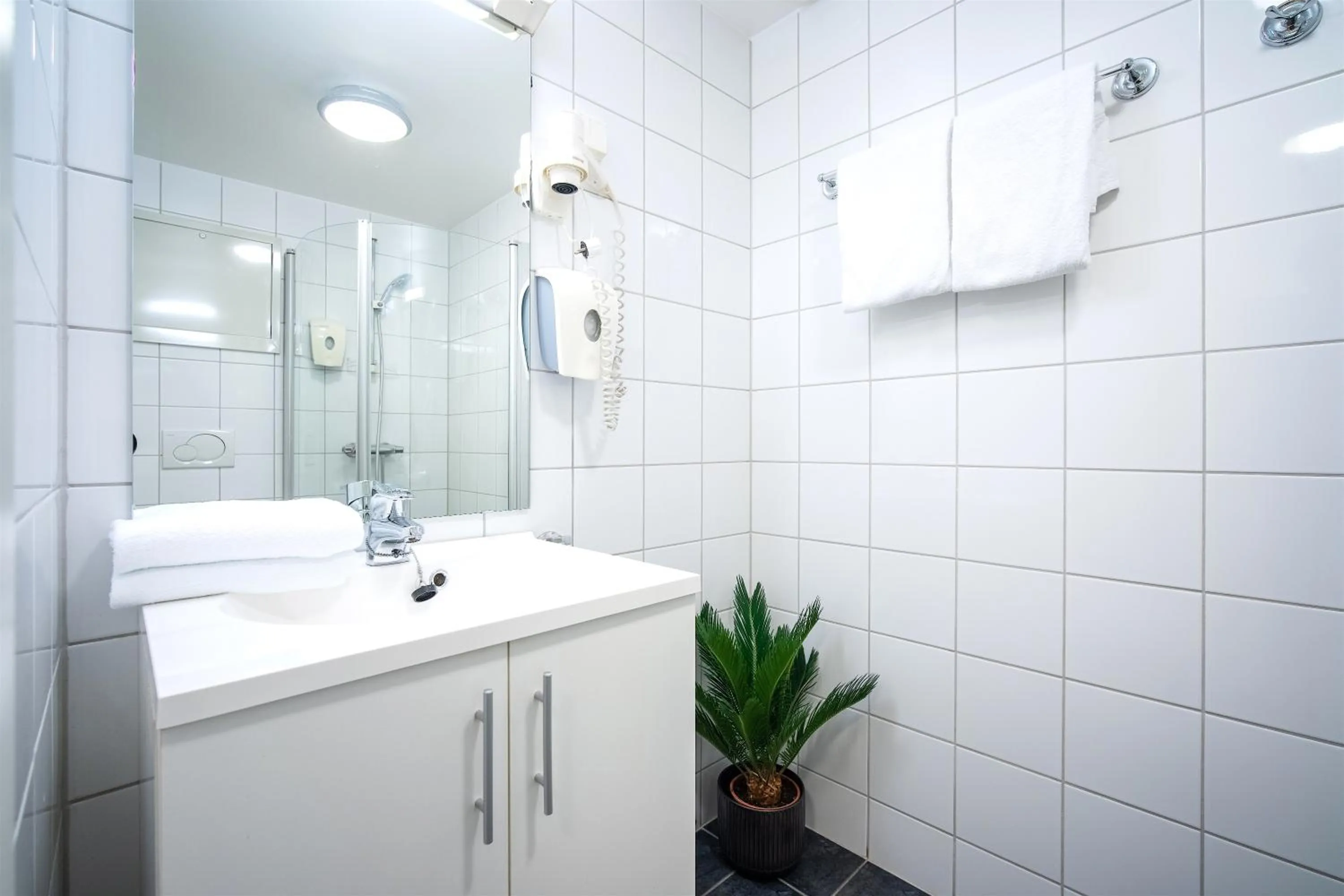 Bathroom in Enter City Hotel