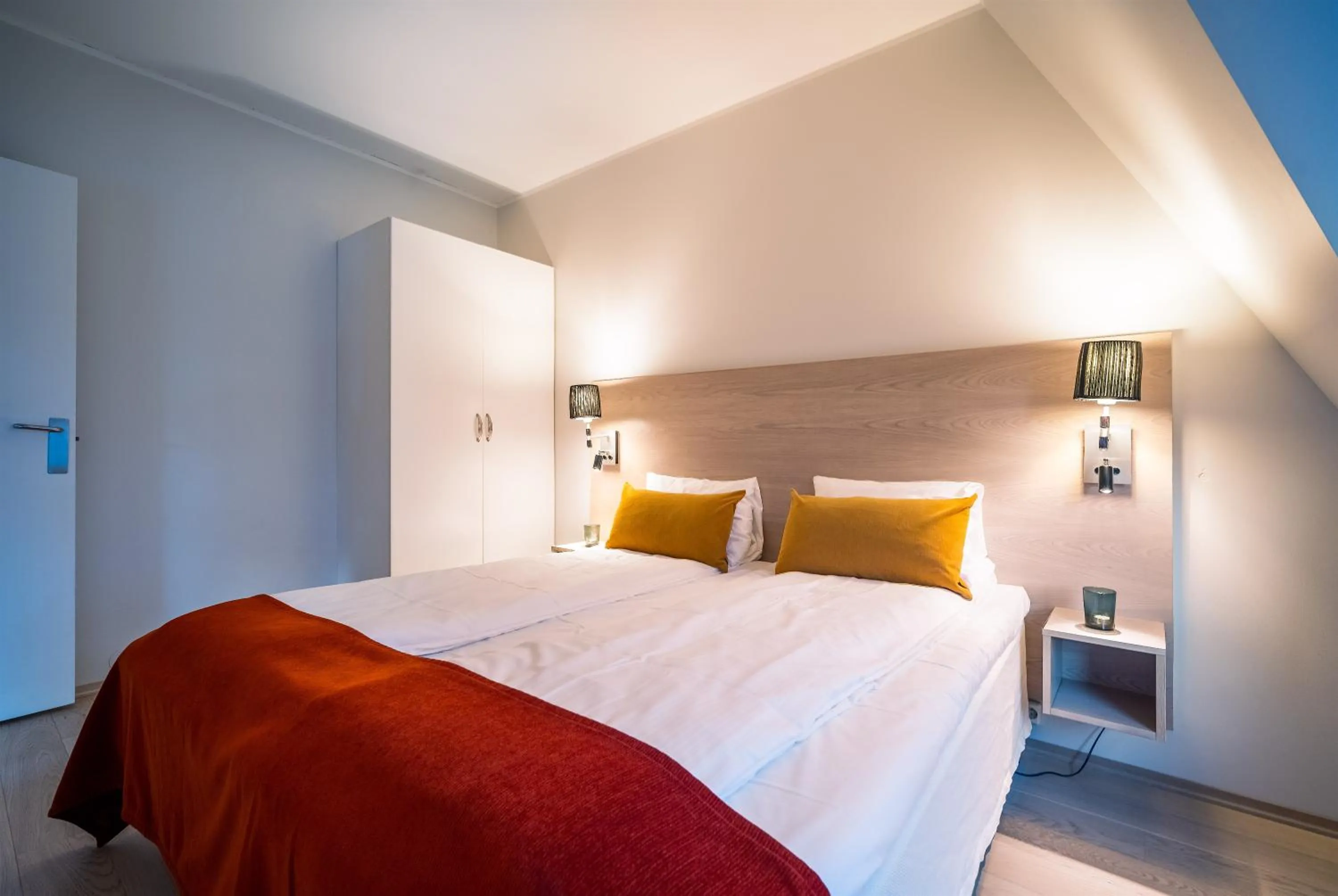 Bed in Enter City Hotel