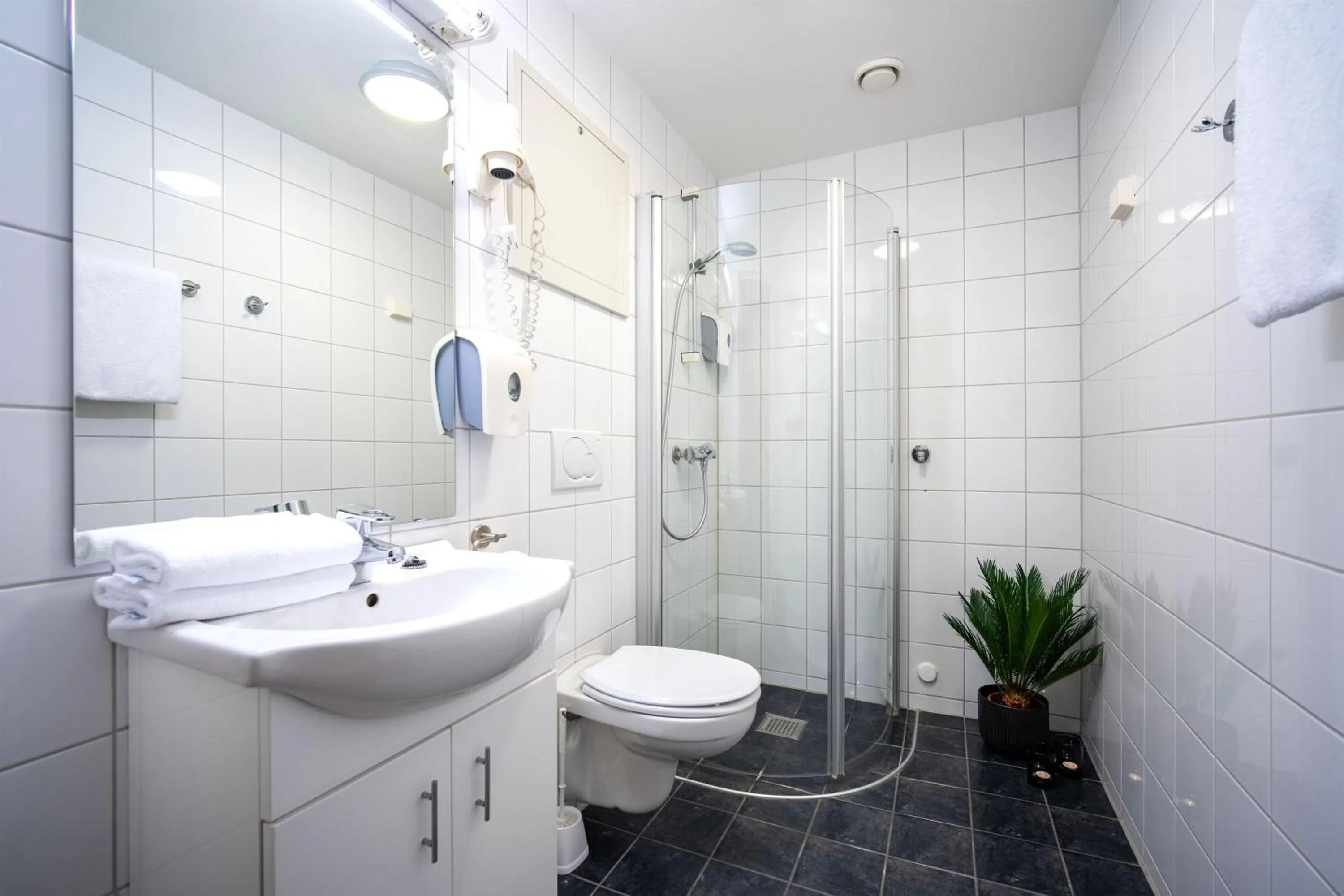 Bathroom in Enter City Hotel