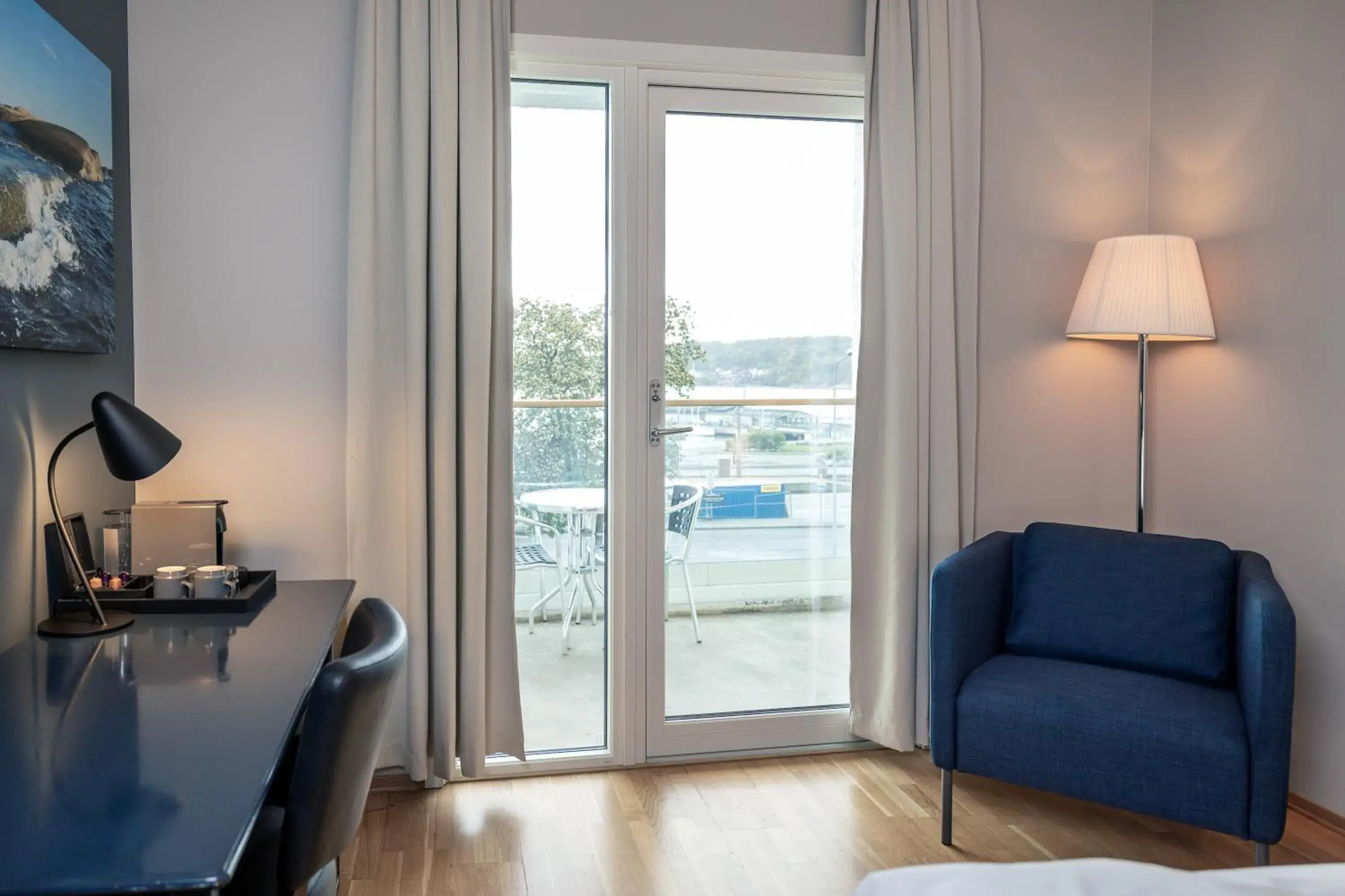 Double Room with Balcony - single occupancy in Quality Hotel Grand Larvik Double Room with Balcony - single occupancy in Quality Hotel Grand Larvik