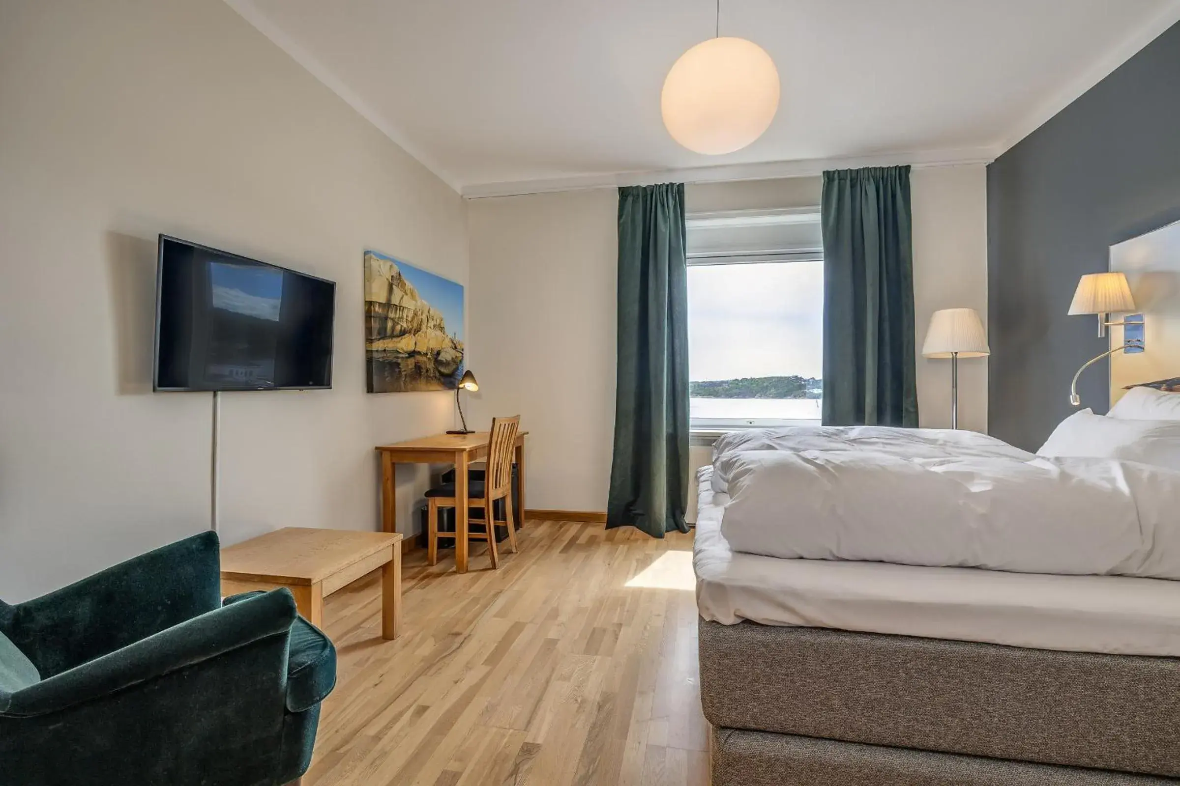 Double Room with Sea View - single occupancy in Quality Hotel Grand Larvik Double Room with Sea View - single occupancy in Quality Hotel Grand Larvik