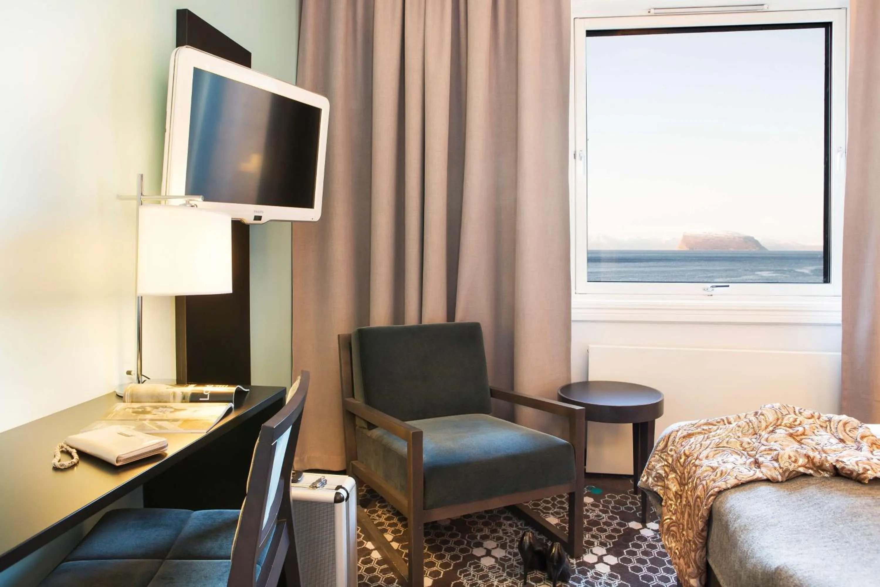 Bedroom, Bed in Scandic Hammerfest