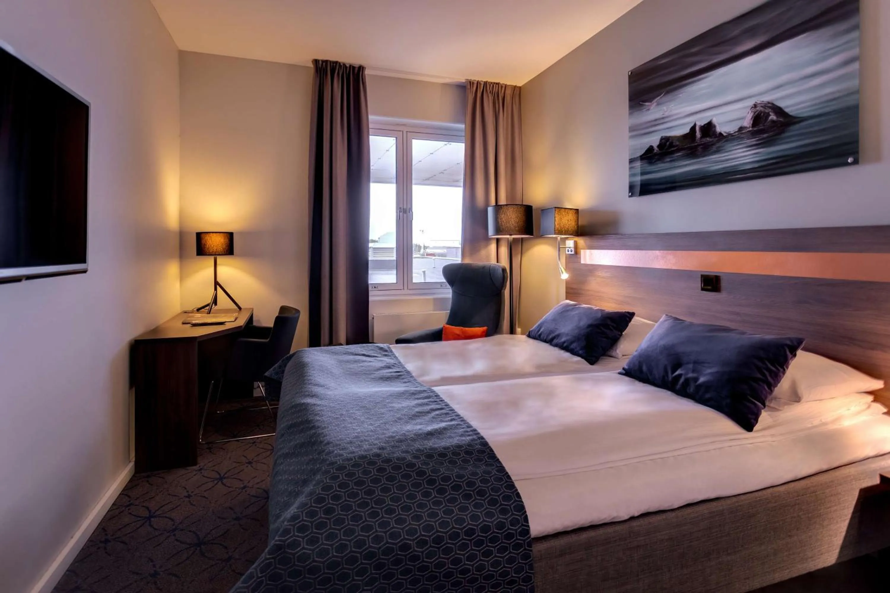 Bedroom, Bed in Scandic Syv Søstre