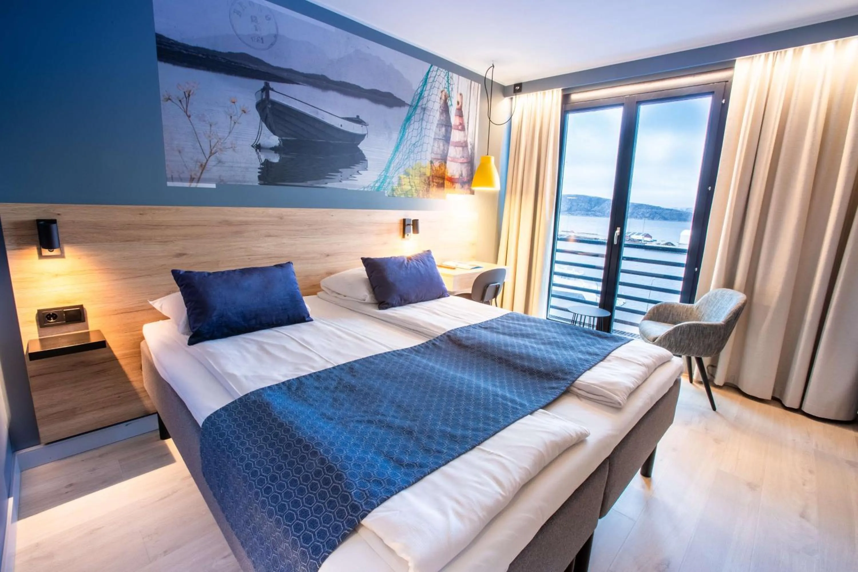 Bedroom, Bed in Scandic Syv Søstre