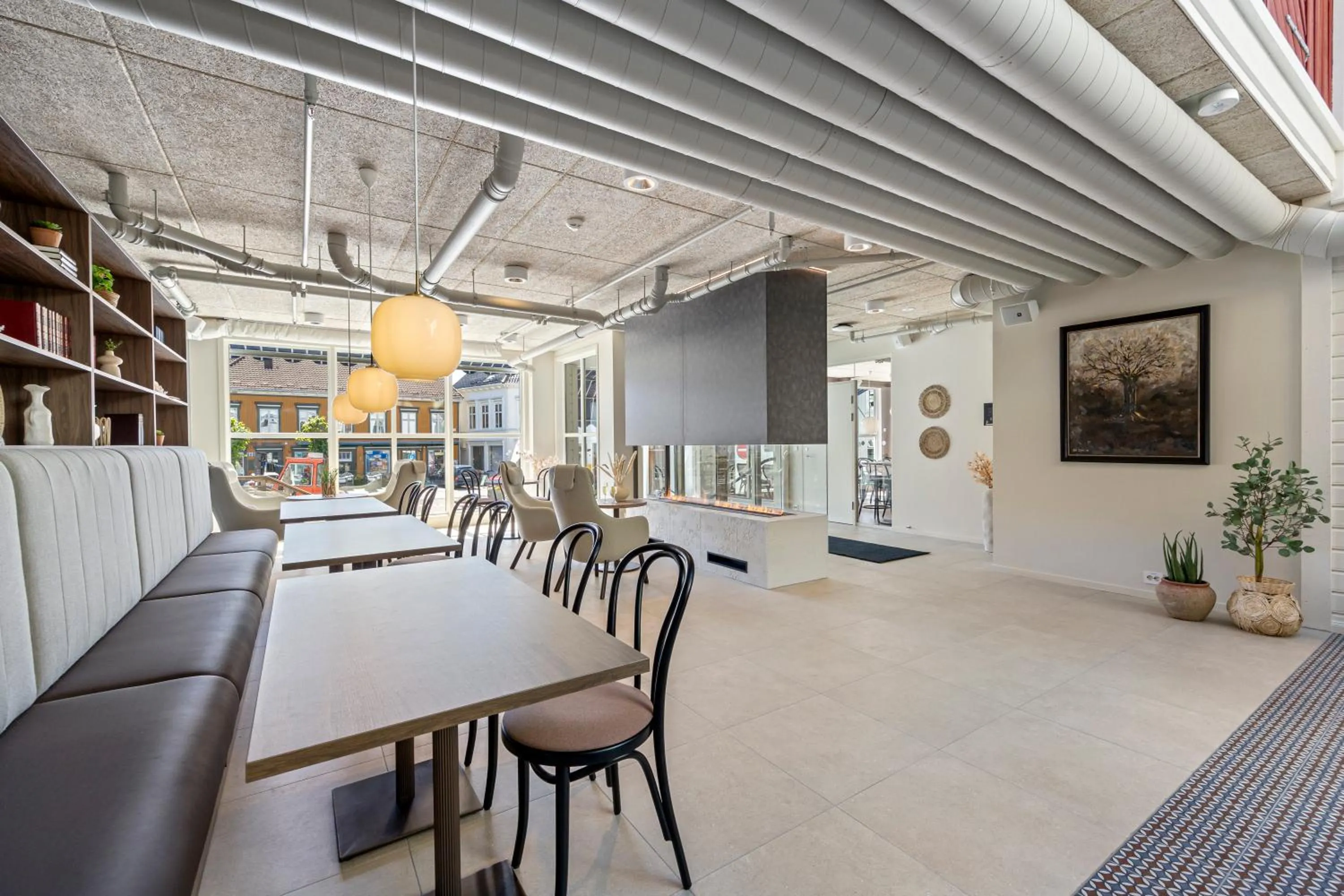 Lobby or reception in Scandic Grimstad