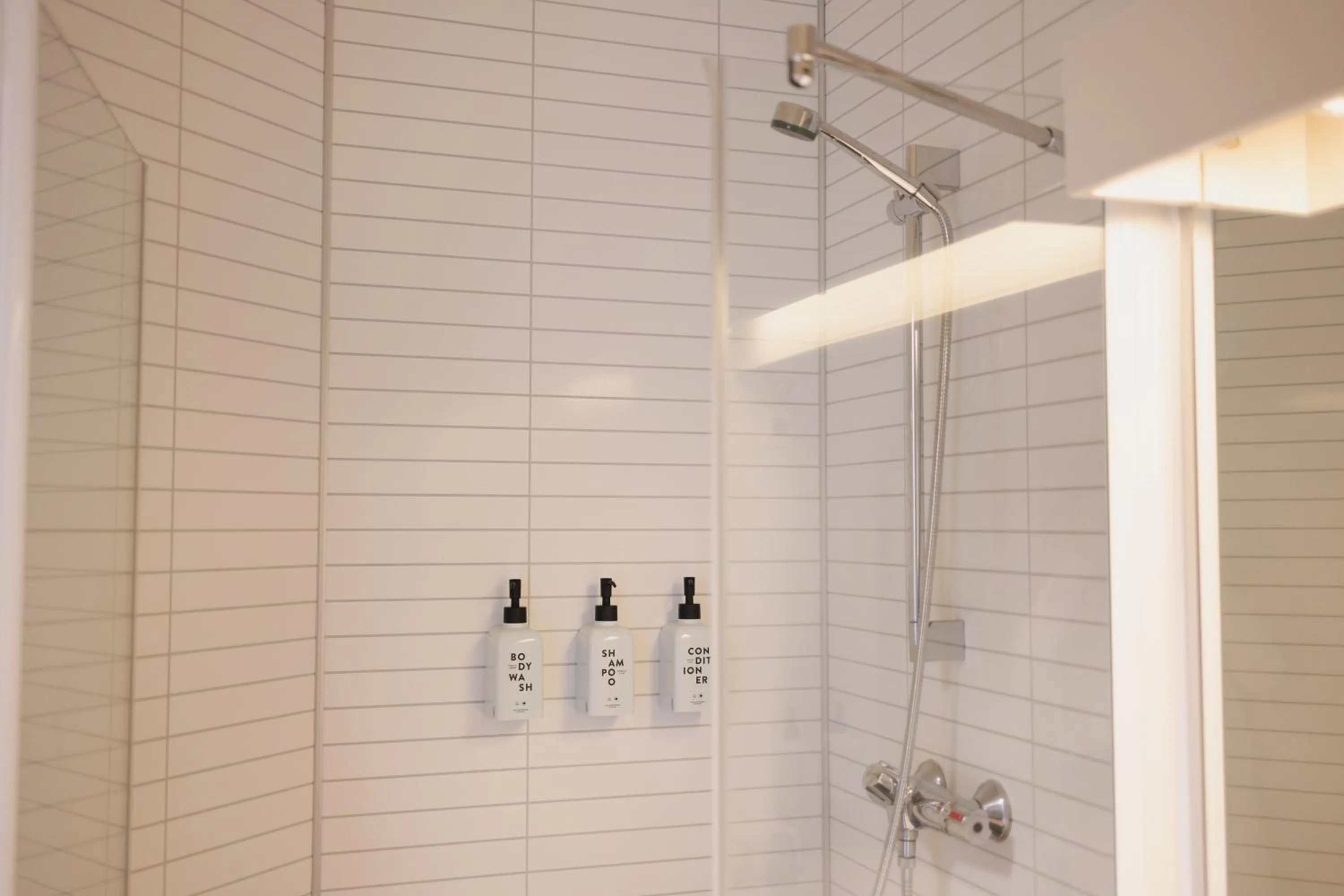 Shower in Scandic Svolvær