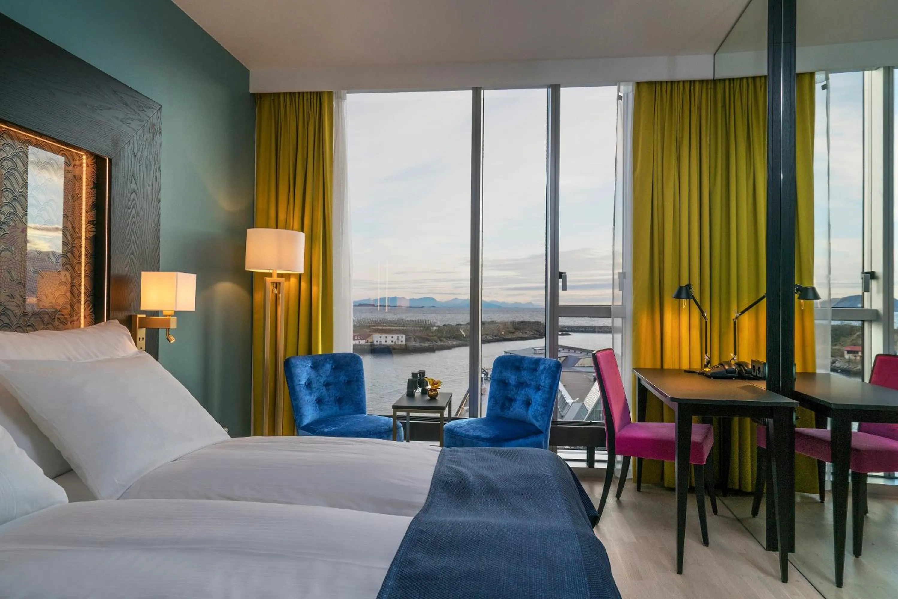 Seating area, Bed in Thon Hotel Lofoten