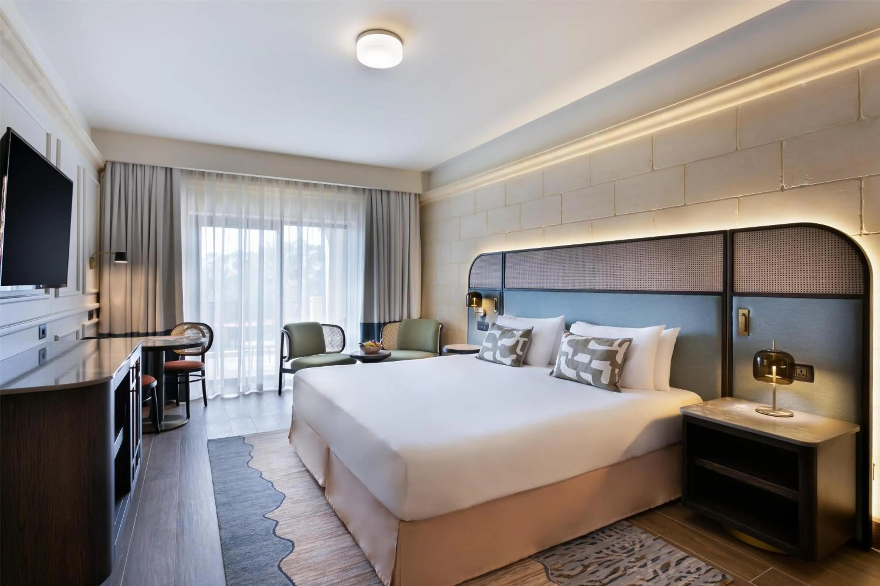 Bedroom, Bed in Kempinski Hotel San Lawrenz