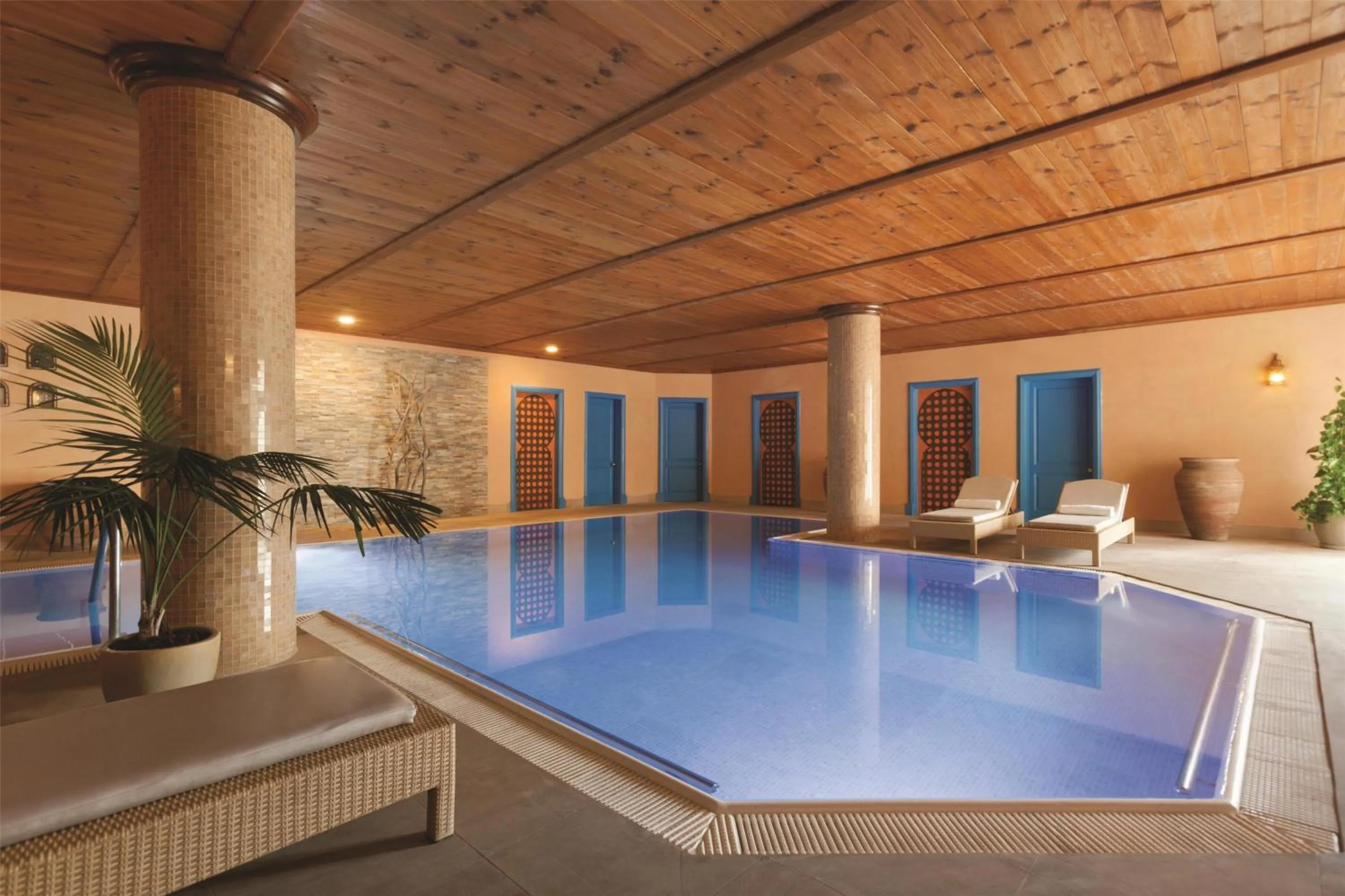 Pool view in Kempinski Hotel San Lawrenz