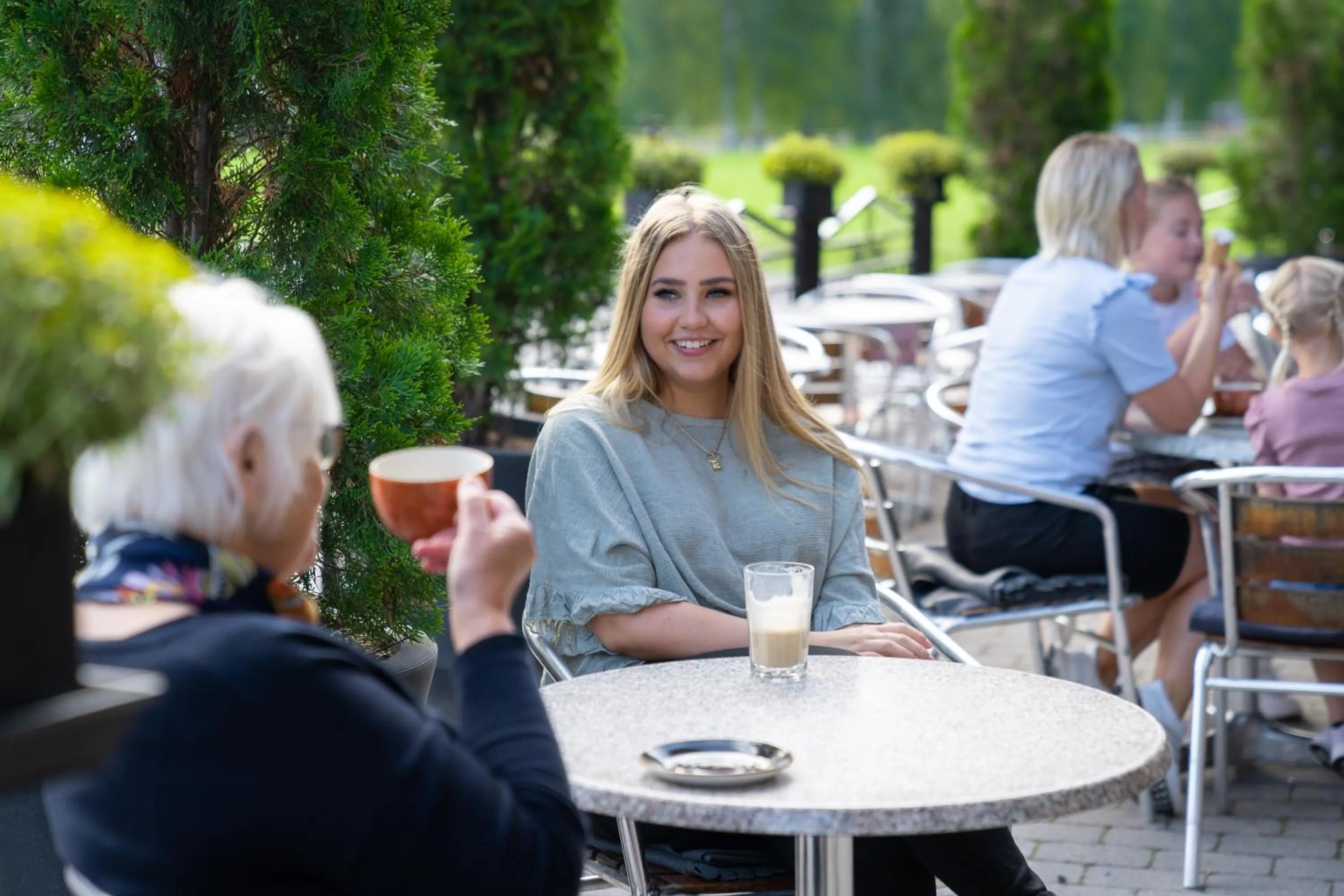 Restaurant/places to eat in Lampeland Hotel