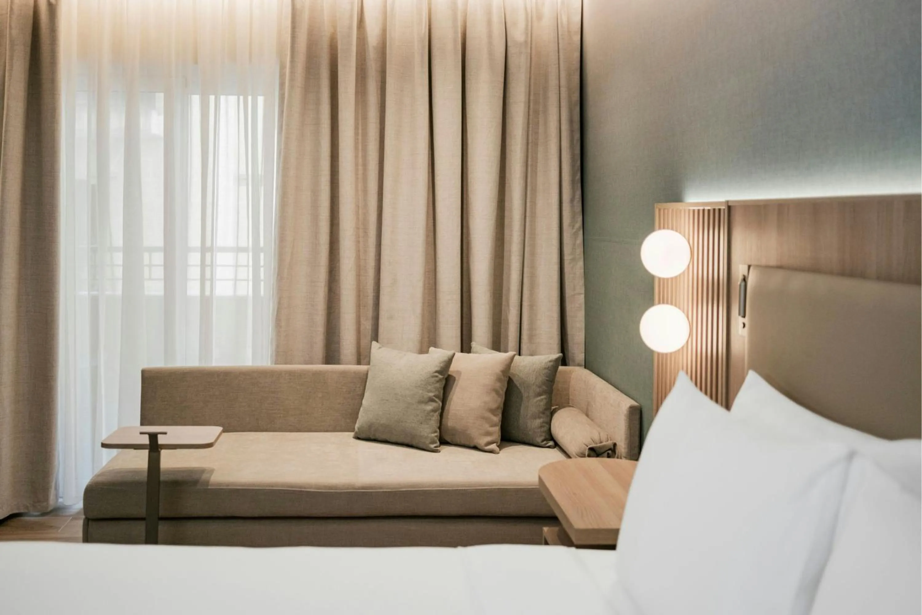 Photo of the whole room, Bed in Courtyard by Marriott Sliema