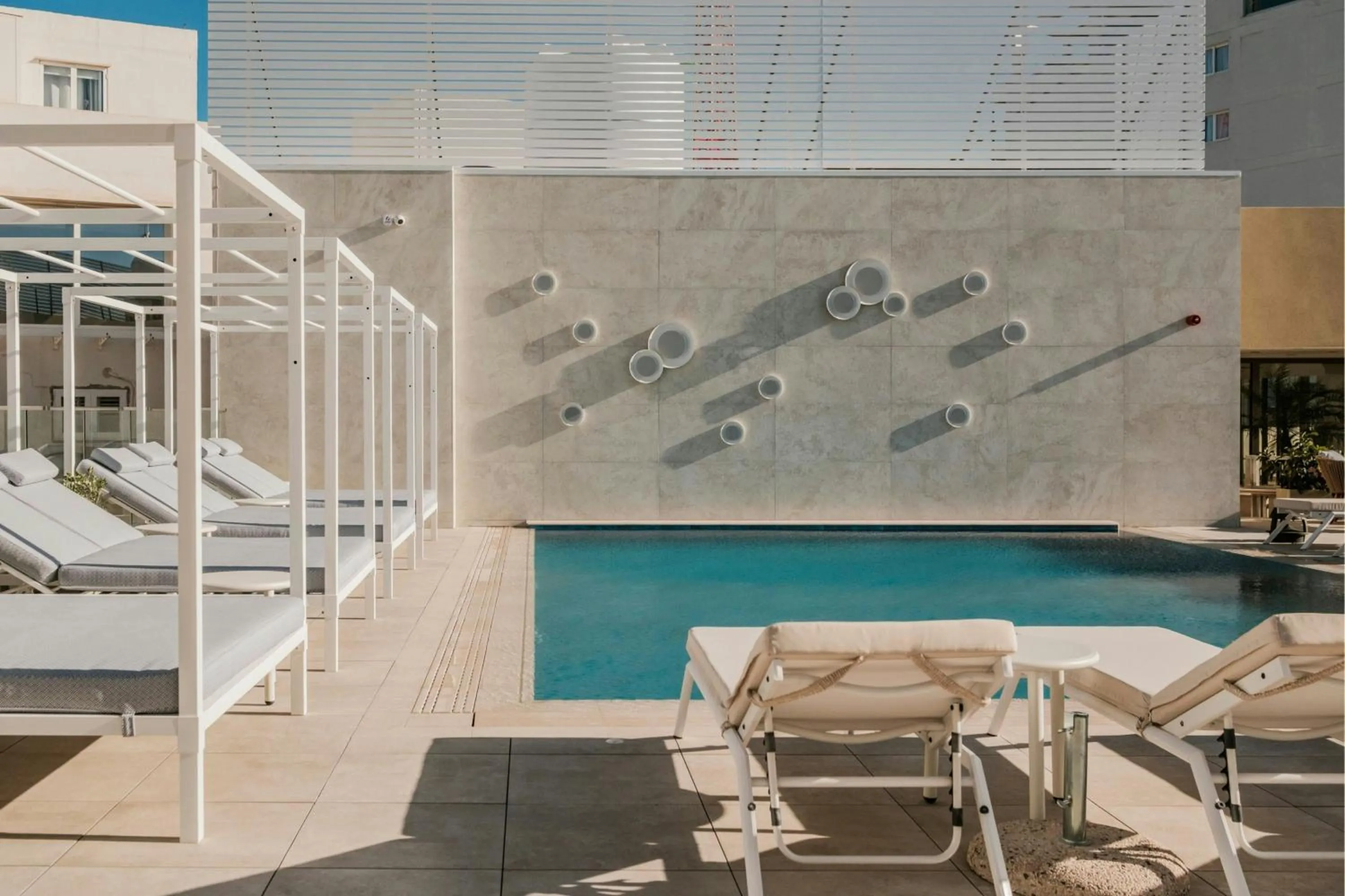 Swimming pool in Courtyard by Marriott Sliema