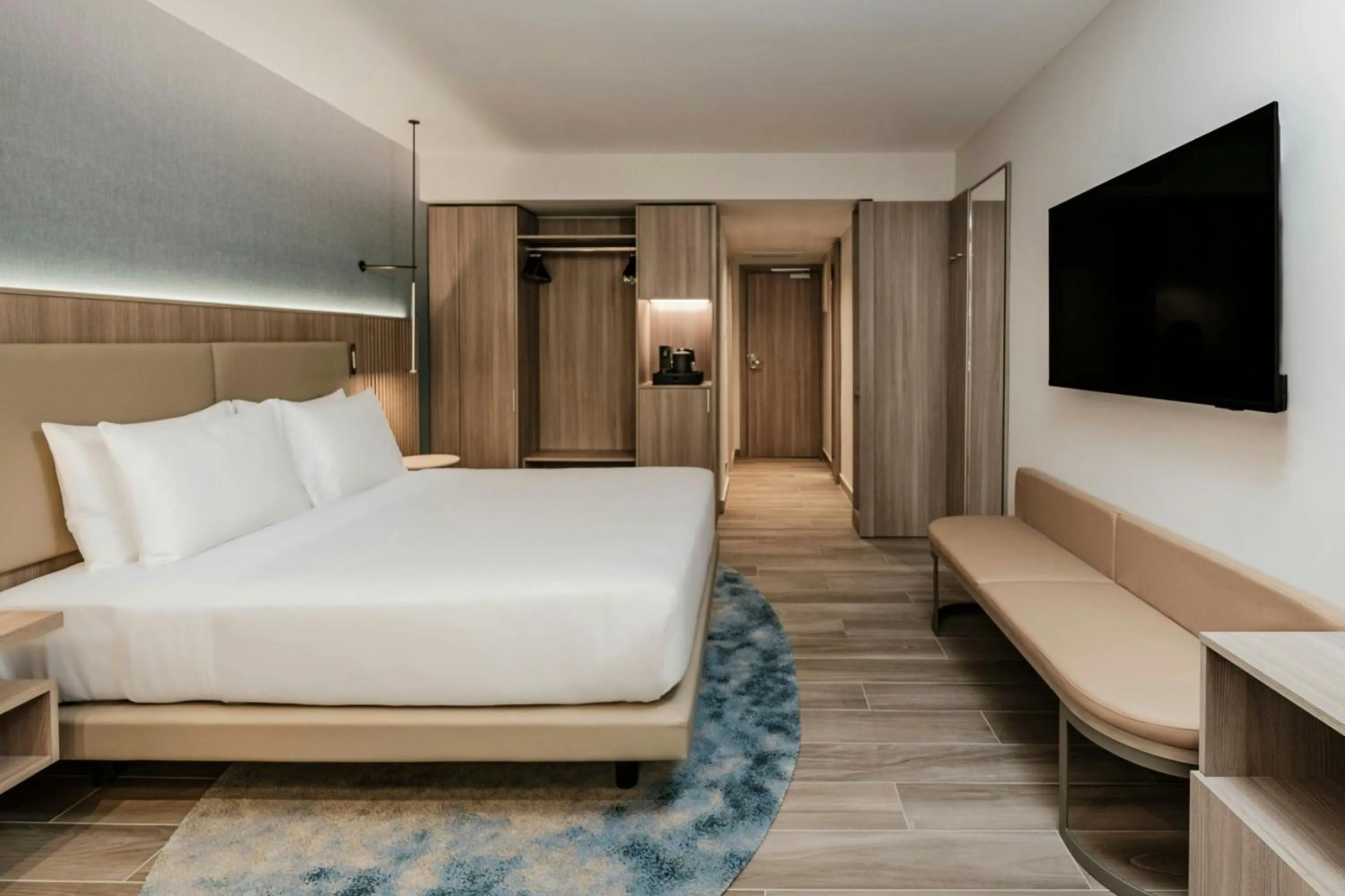 Photo of the whole room, Bed in Courtyard by Marriott Sliema