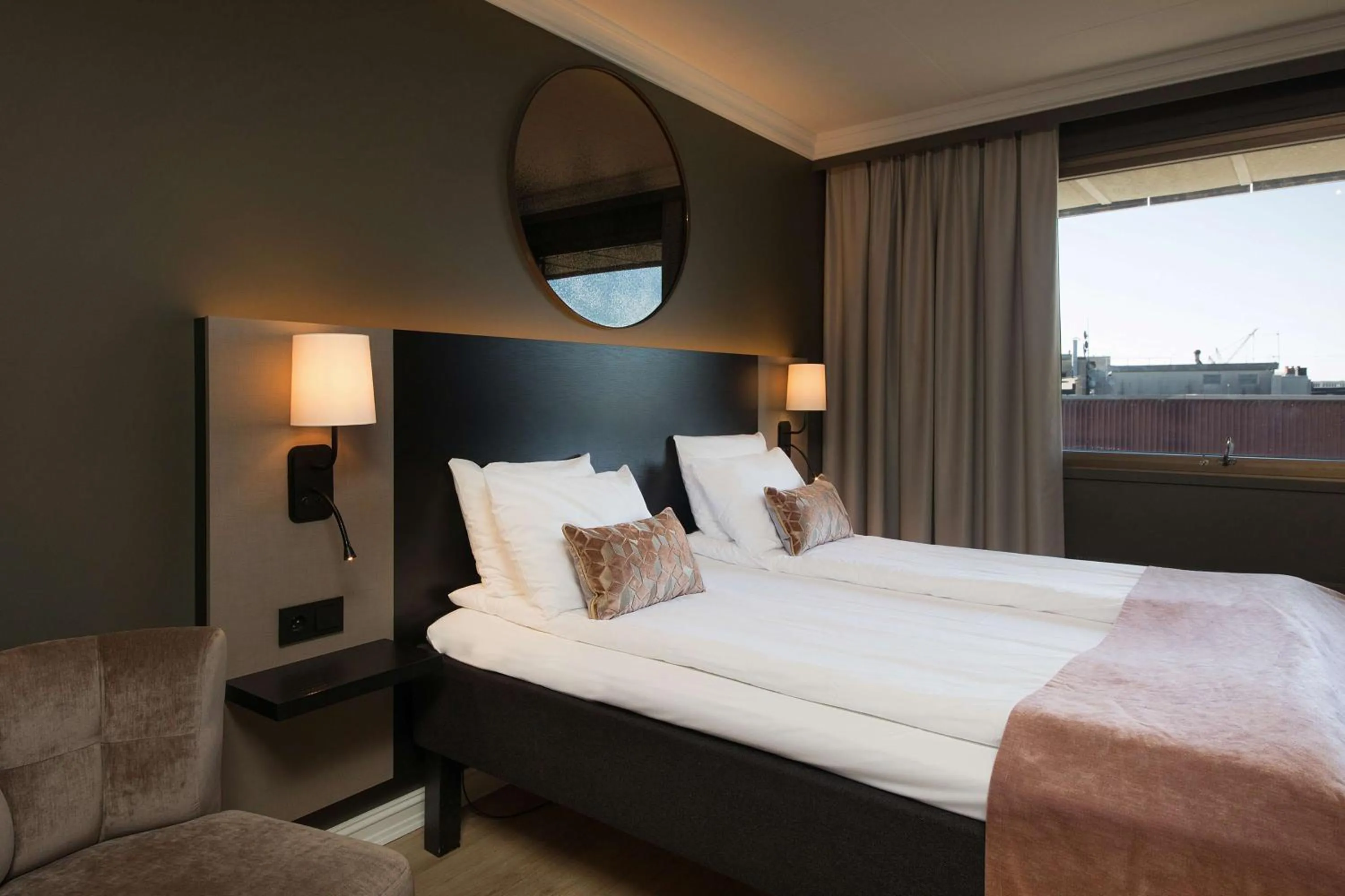 Bedroom, Bed in Scandic City