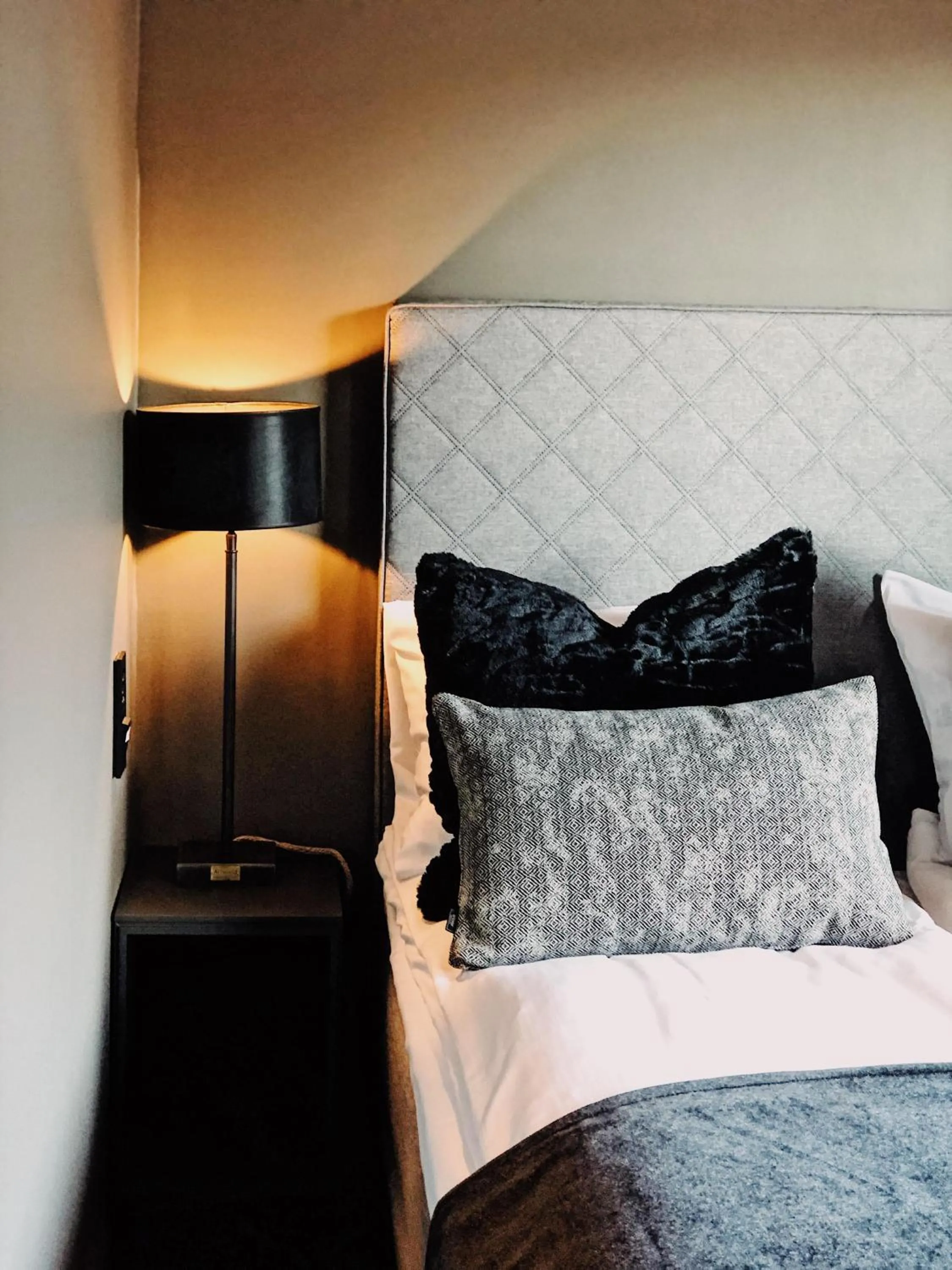 Bed in Quality Hotel Grand Royal