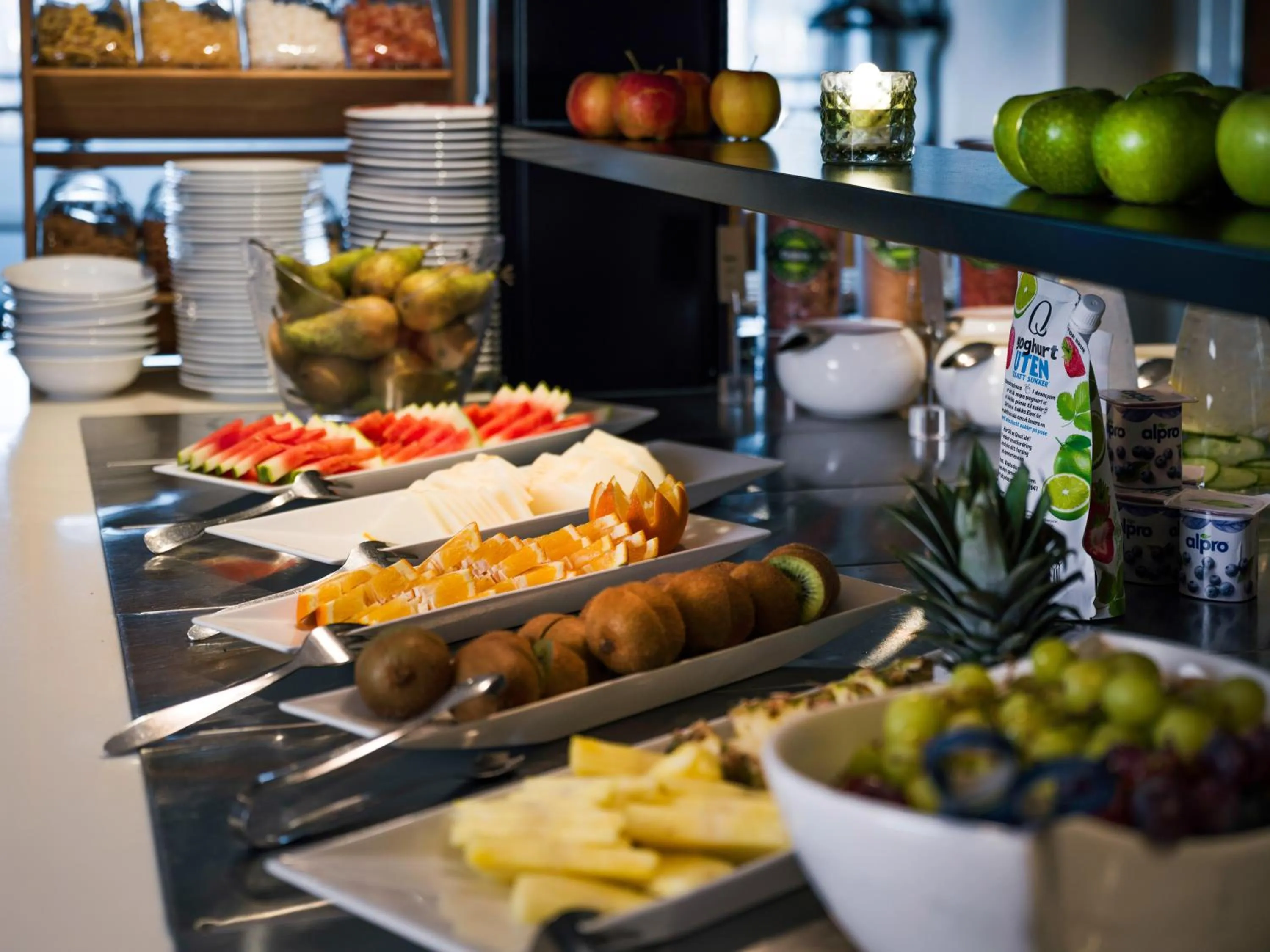 Breakfast in Quality Hotel Grand Royal