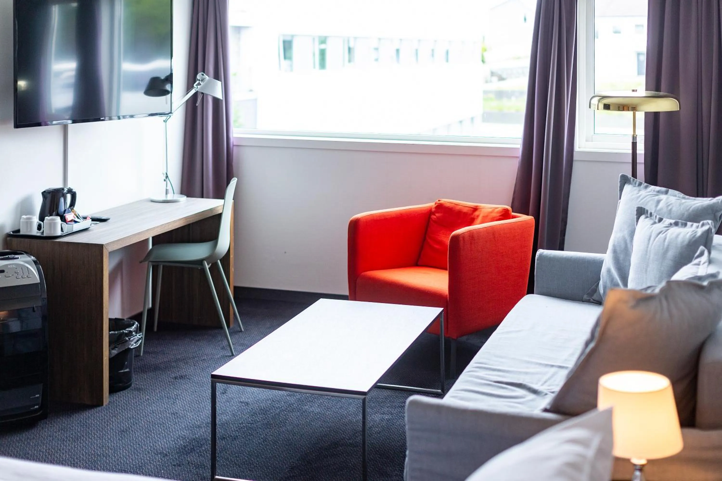 TV and multimedia in Aiden by Best Western Haugesund Airport