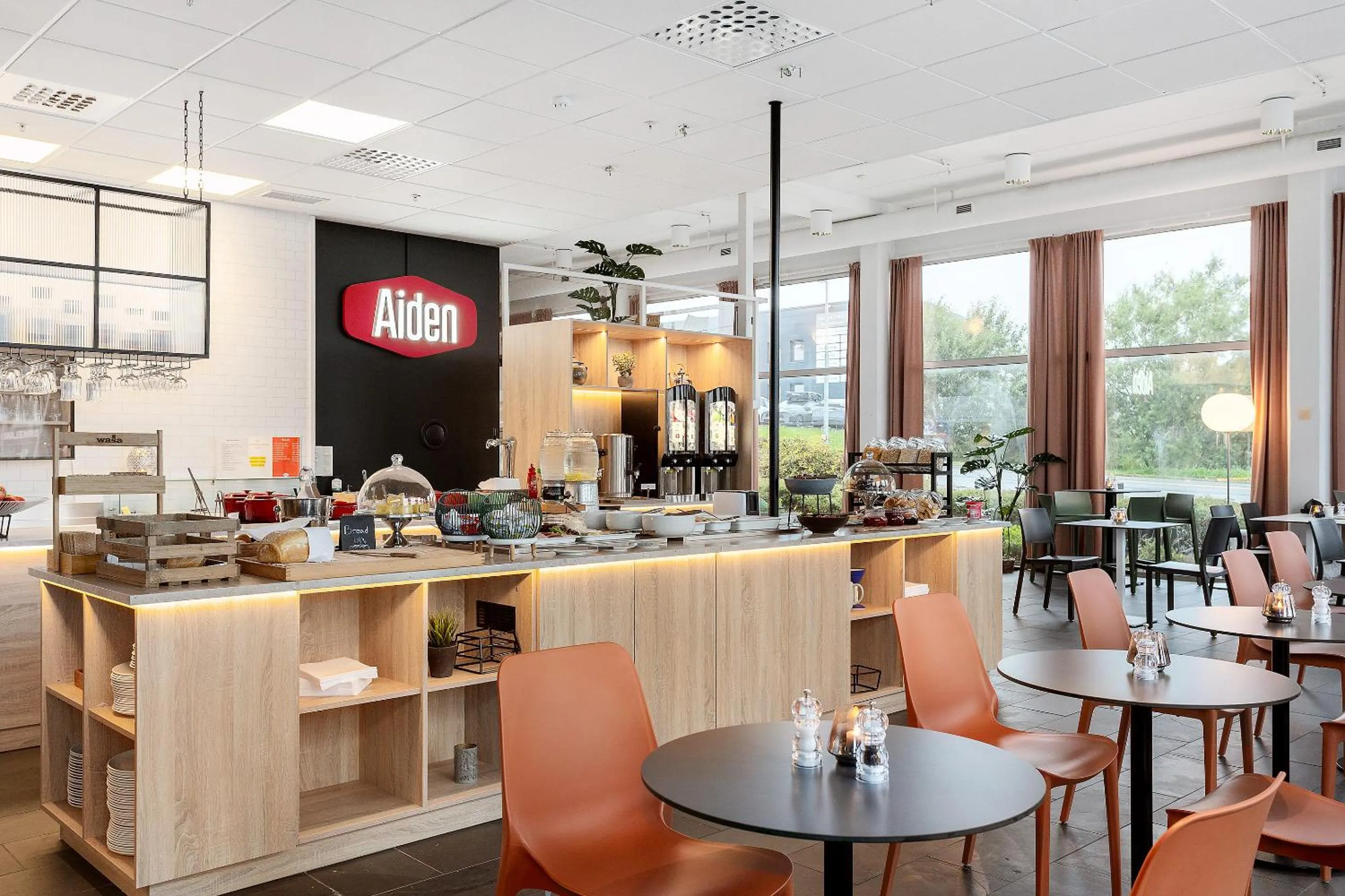 Buffet breakfast in Aiden by Best Western Haugesund Airport