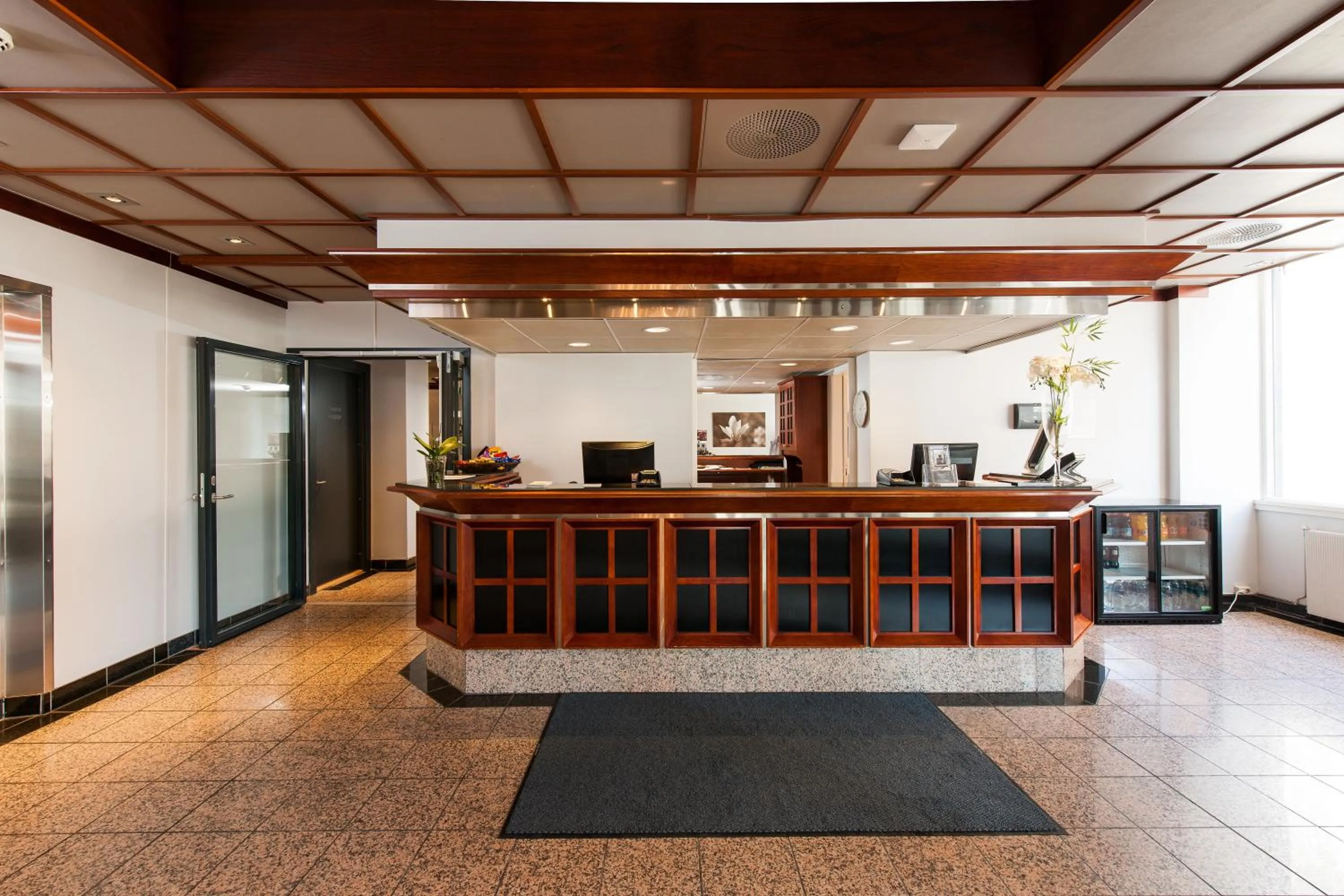 Lobby or reception in Thon Partner Hotel Victoria Hamar