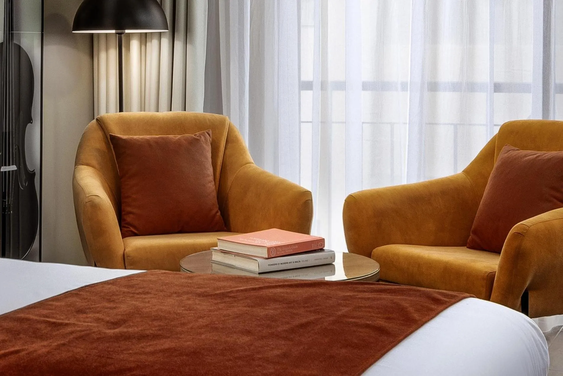 Bedroom, Bed in Vivaldi Hotel