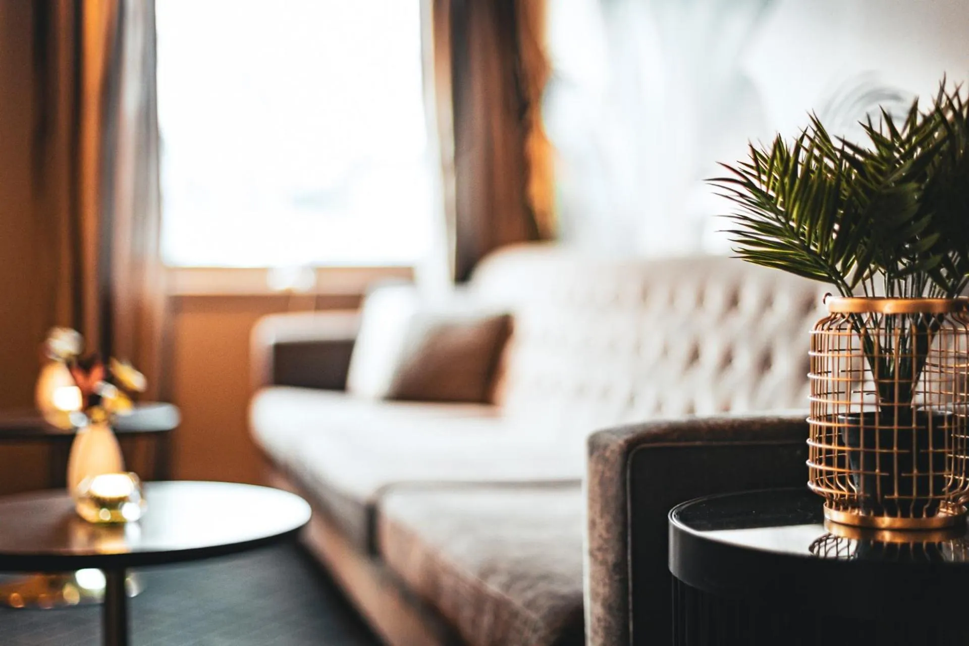Seating area, Bed in Frøken Skjolds Hotel Lyngengården
