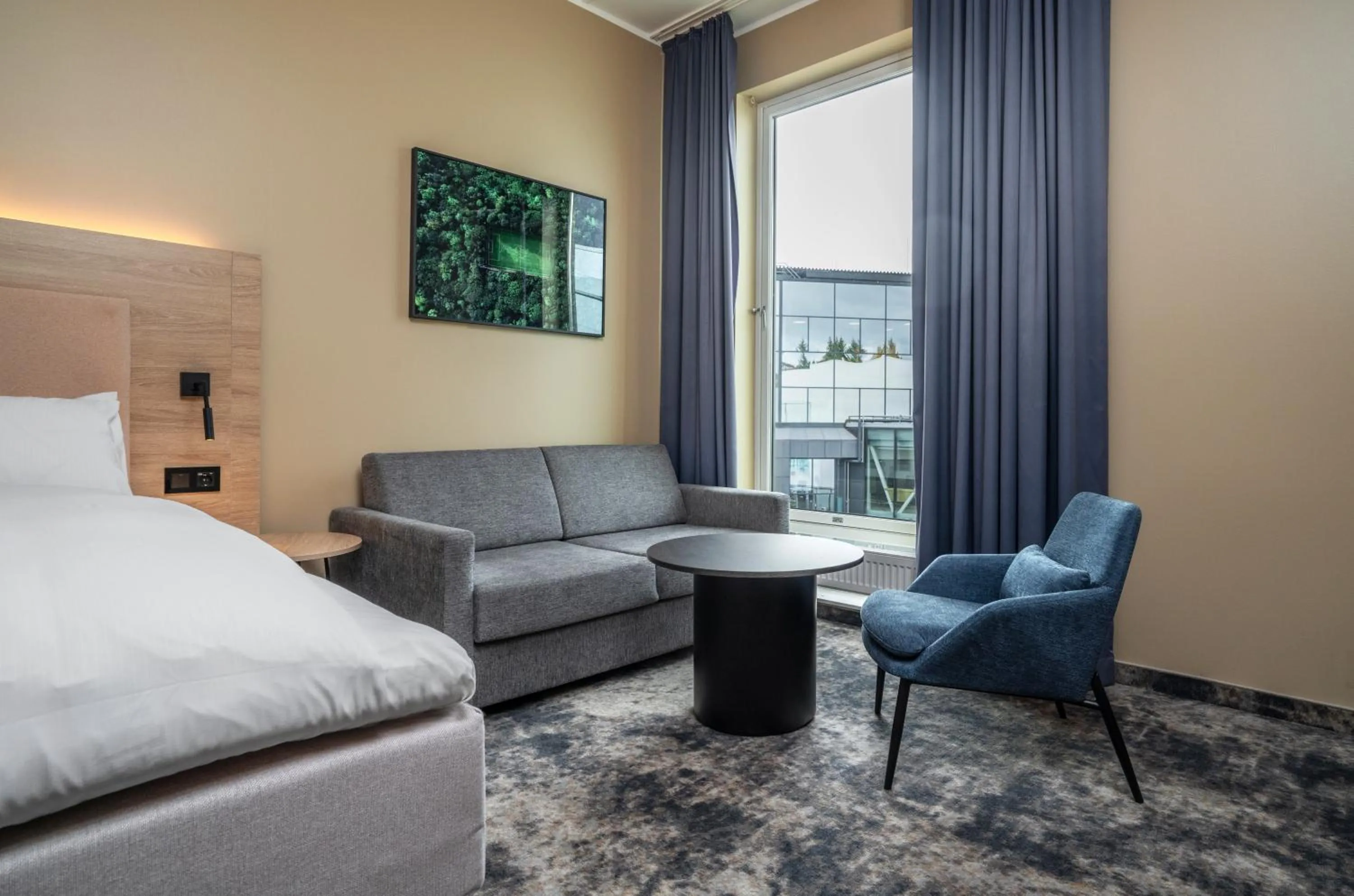 Seating area, Bed in Thon Partner Hotel Ullevaal Stadion