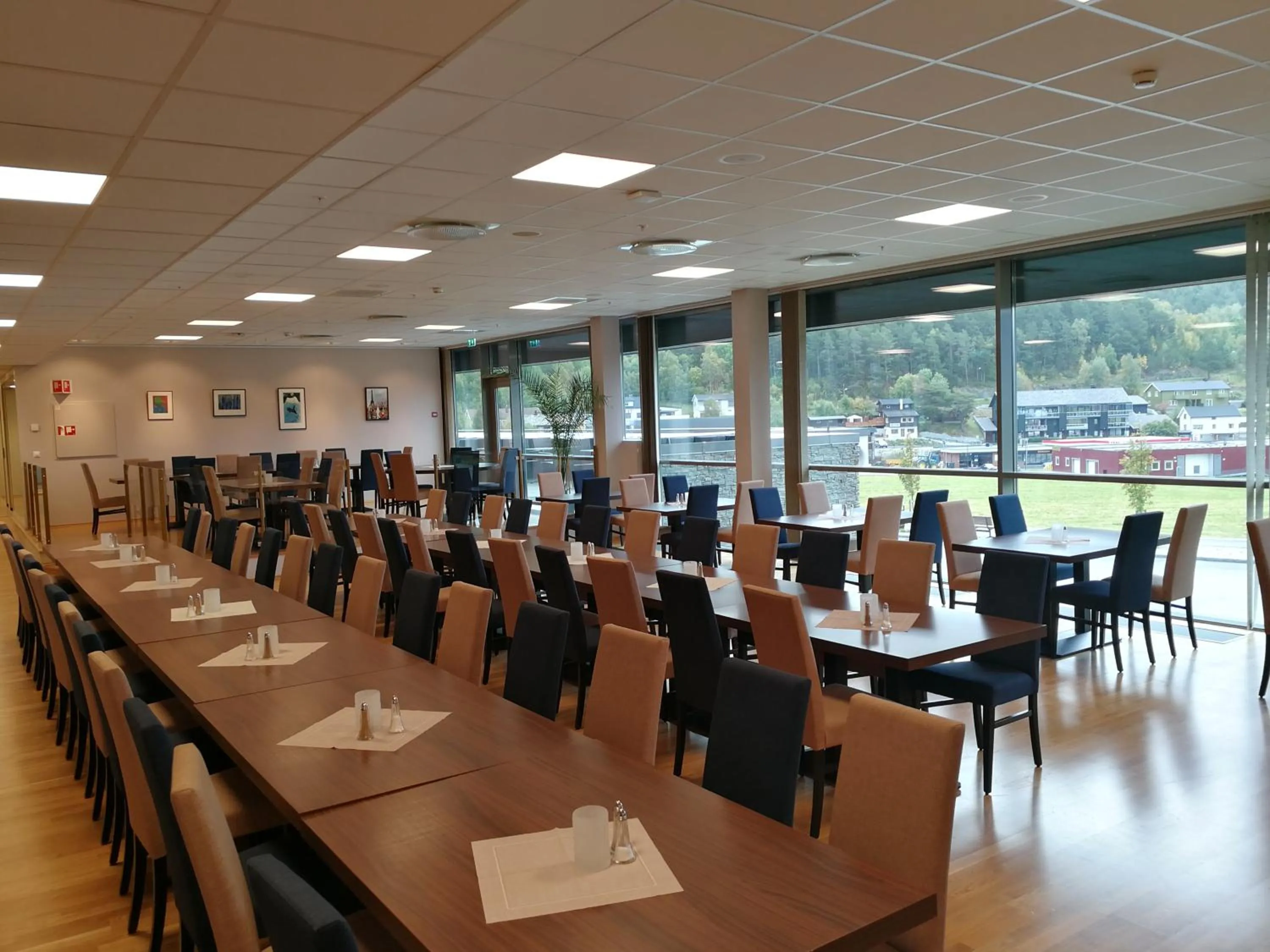 Restaurant/places to eat in Dombås Hotel