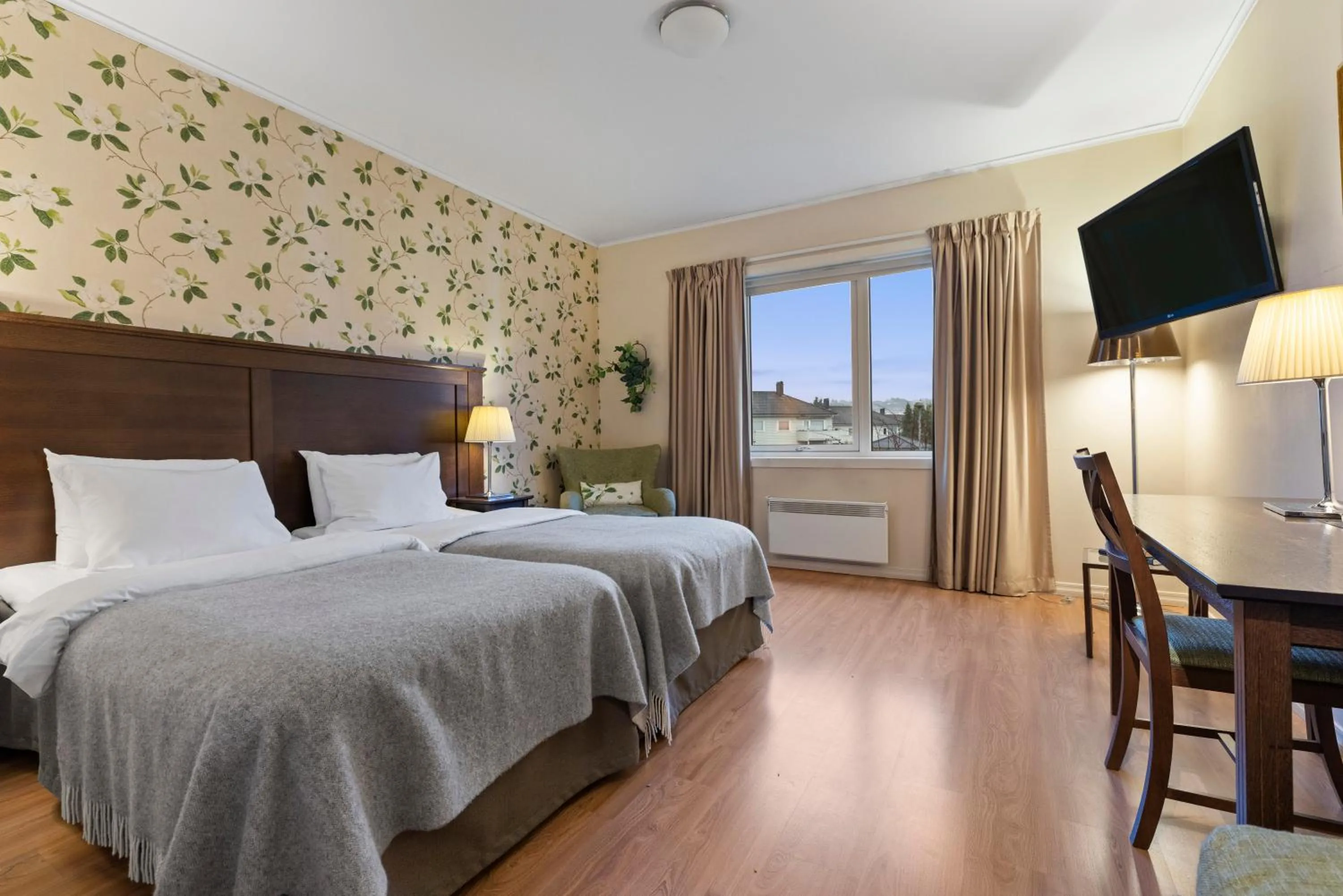 Bed in Home Hotel Park