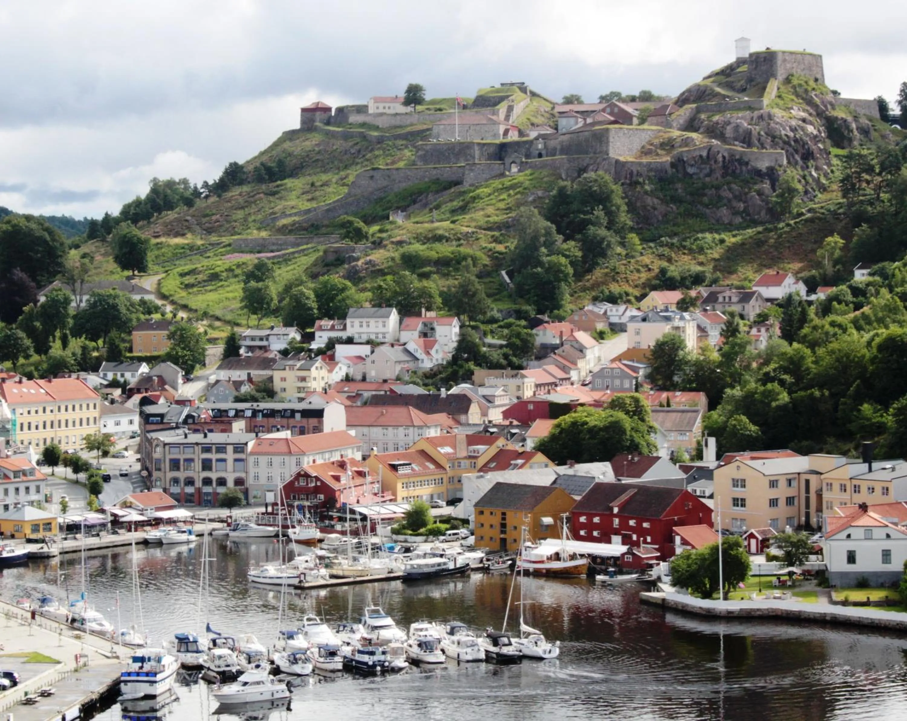 Day in Home Hotel Park