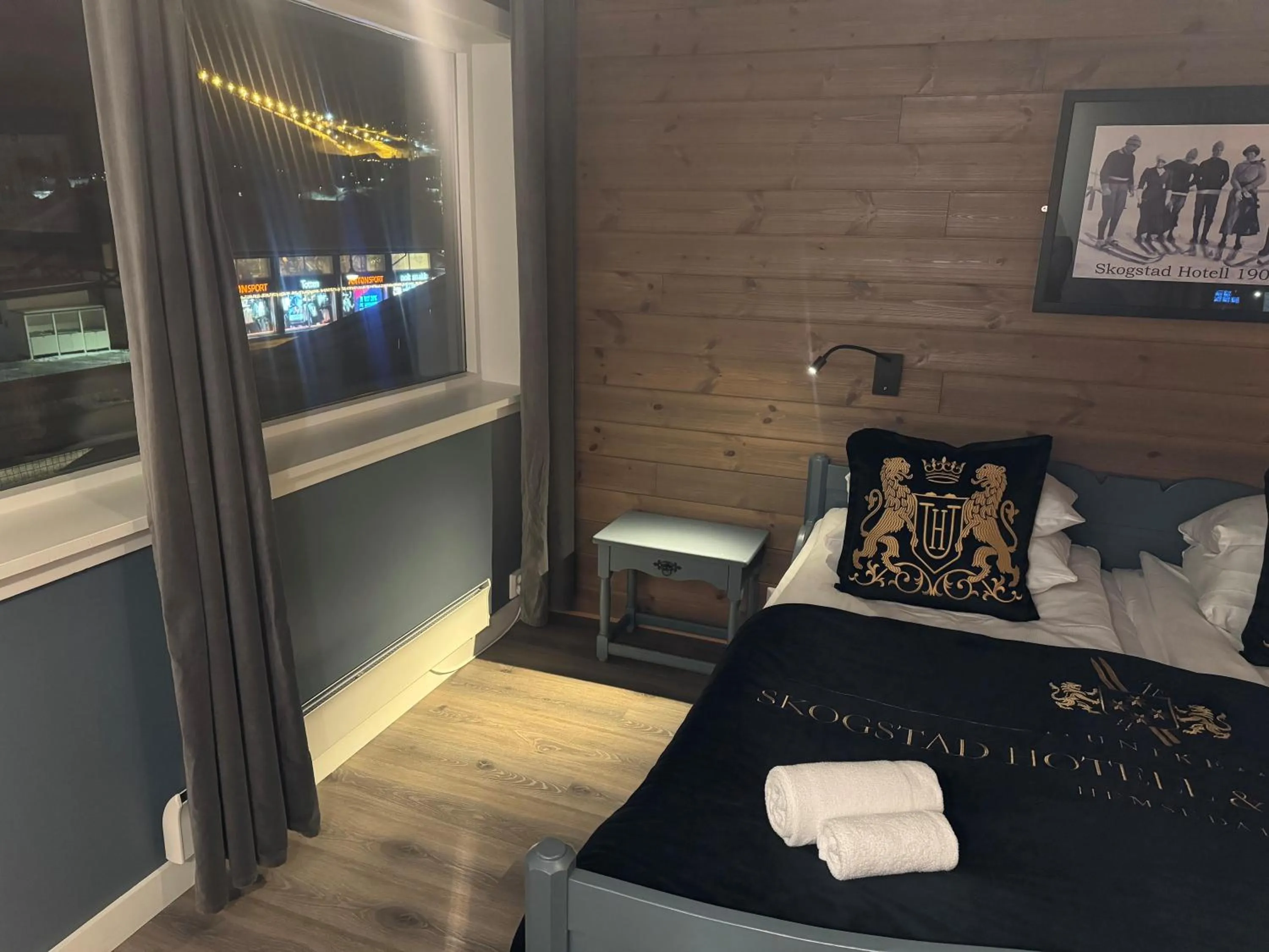 Bed in Skogstad Hotel - Unike Hoteller