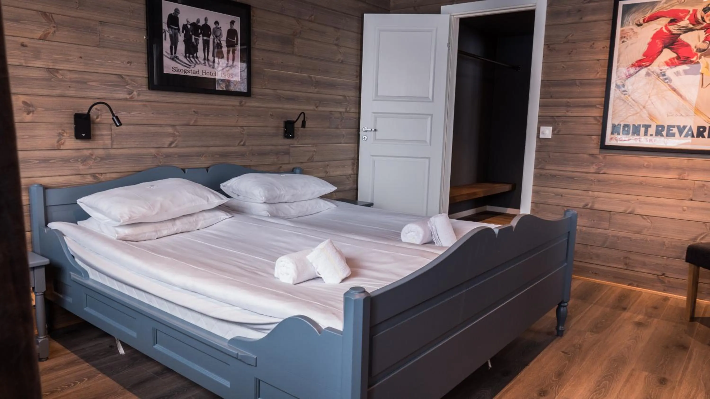 Bedroom, Bed in Skogstad Hotel - Unike Hoteller