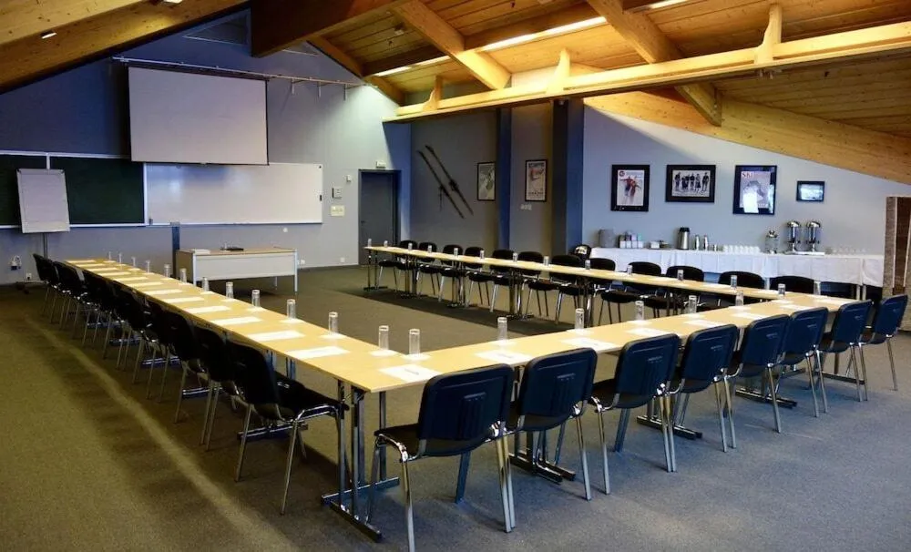 Meeting/conference room in Skogstad Hotel - Unike Hoteller