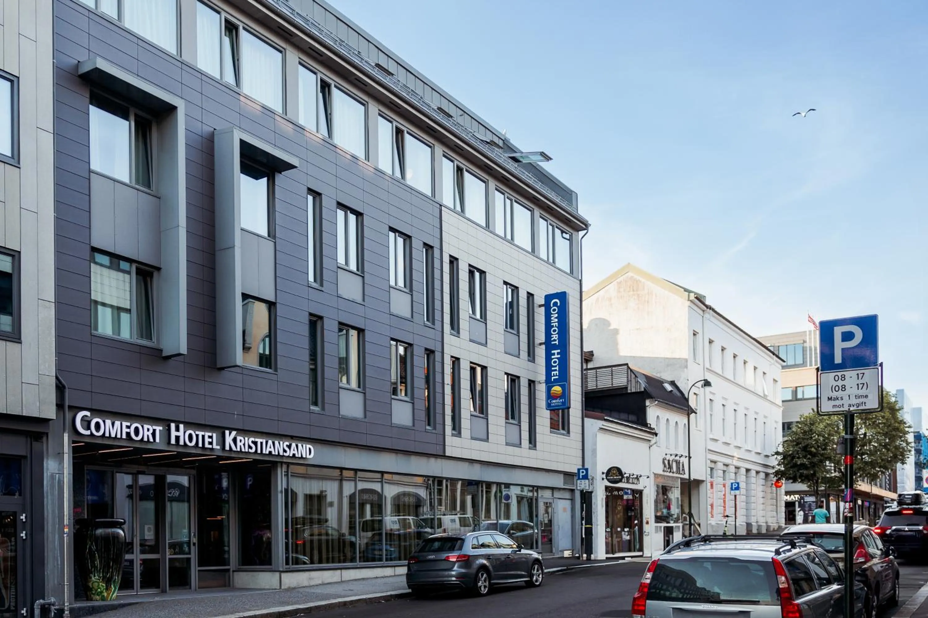 Facade/entrance in Comfort Hotel Kristiansand