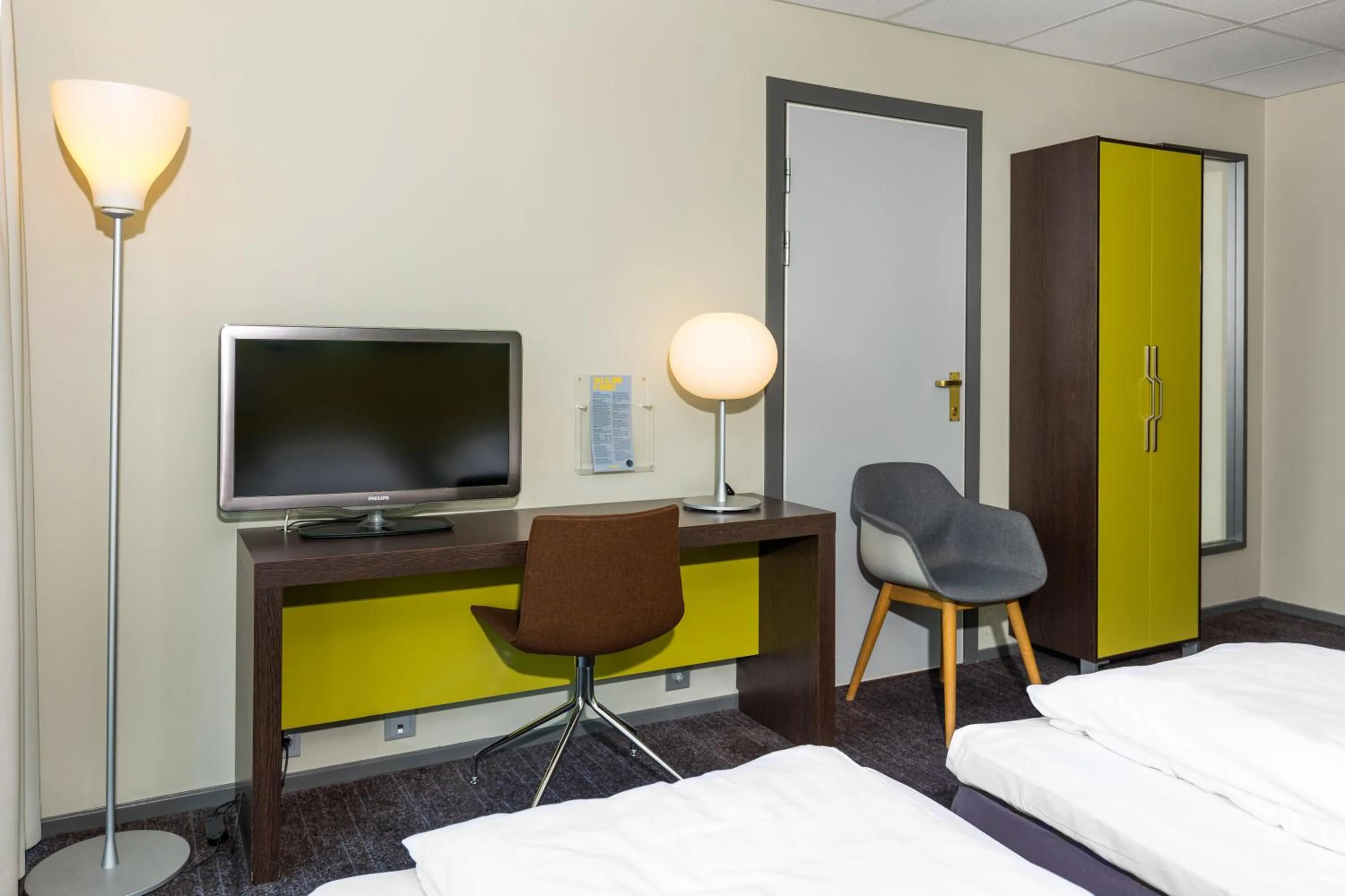 TV and multimedia, Bed in Comfort Hotel Kristiansand