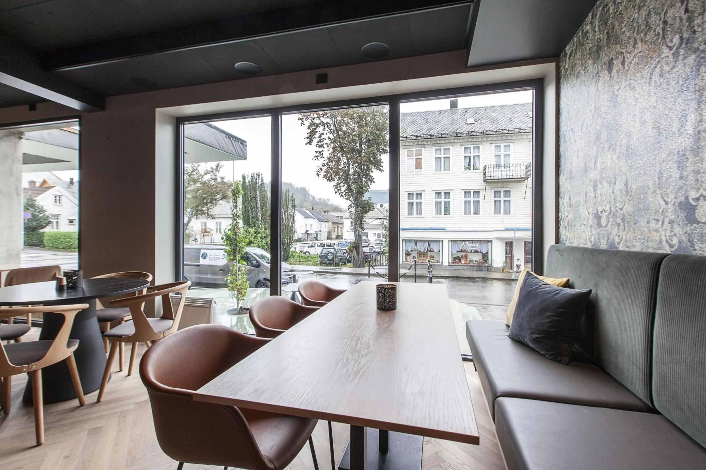 Restaurant/places to eat in Scandic Victoria Florø